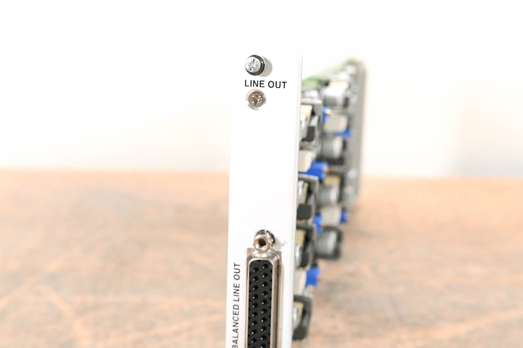 Studer 8-Channel Analog Line Out Card for D21m & D23m Modular I/O System