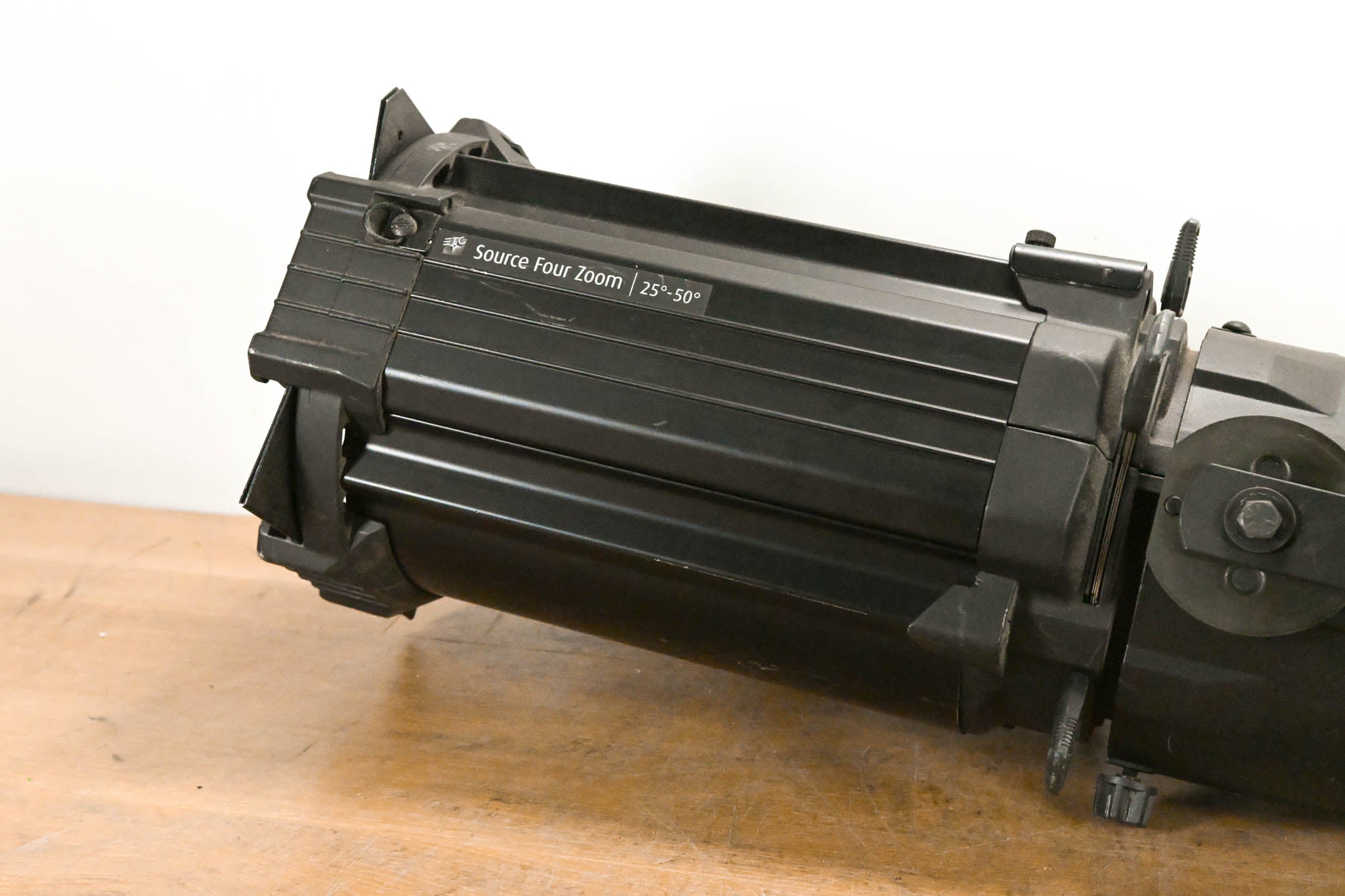ETC Source Four Zoom 25-50 Degree 750 Ellipsoidal Light
