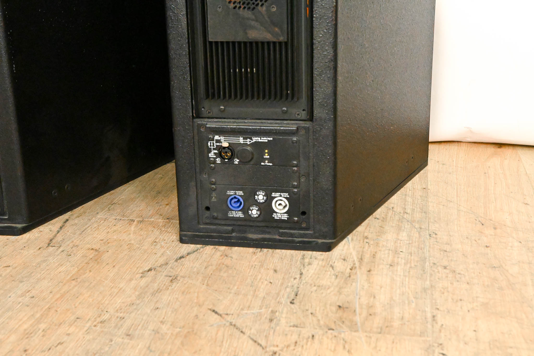 Meyer Sound UPQ-2P Active Narrow Coverage Loudspeaker (PAIR)