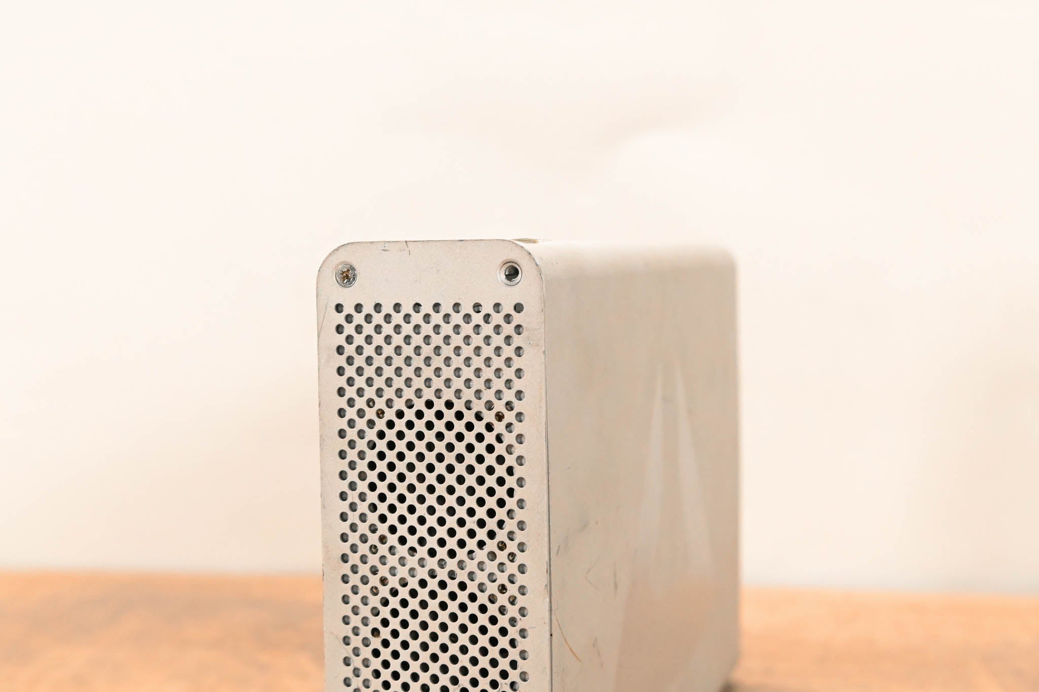 Magma EB1T ExpressBox 1T Thunderbolt 2 to PCIe Expansion Chassis NO PSU