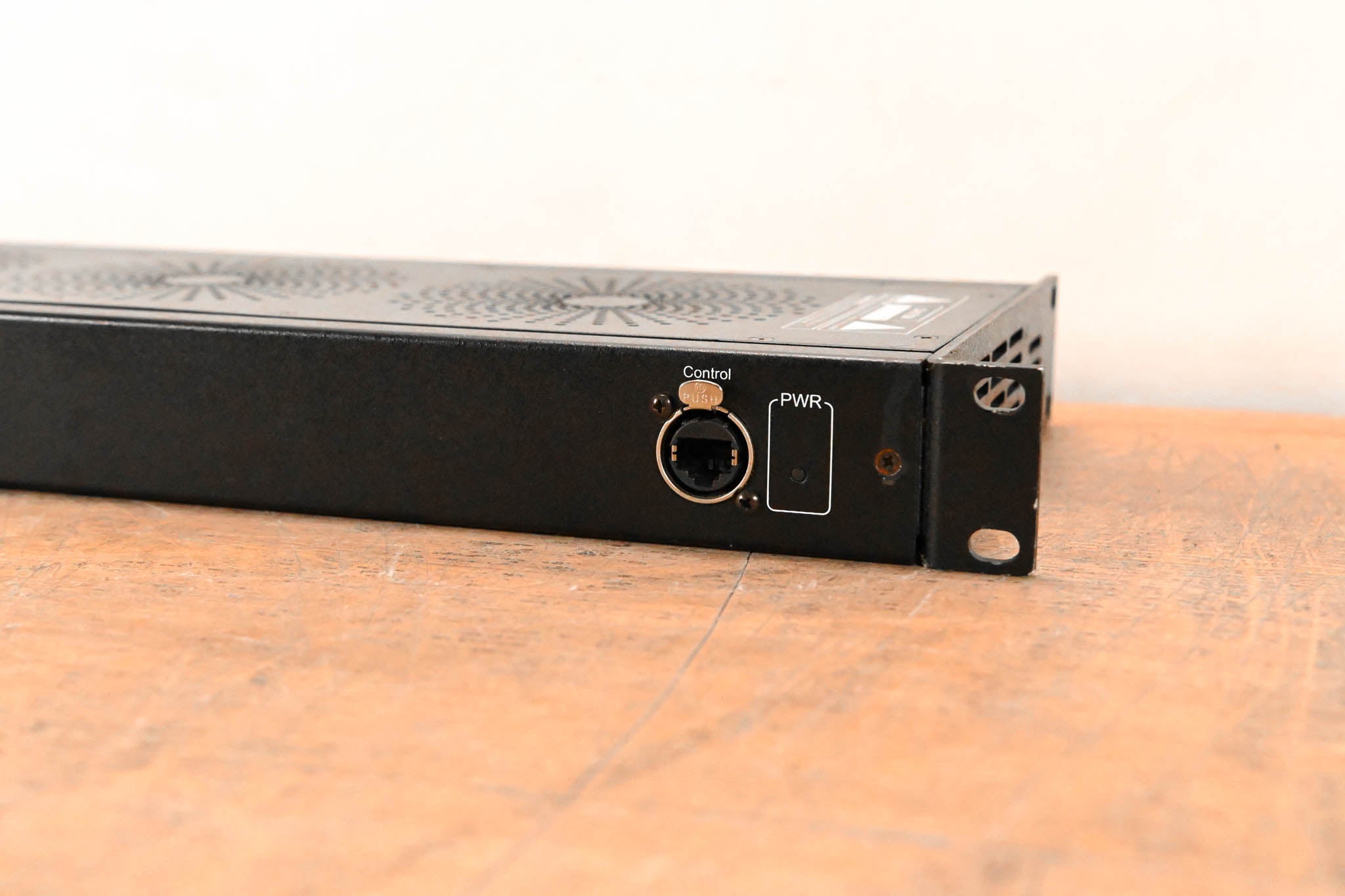 Fiberplex DMX4o Lighting Control Multiplexer Output Unit