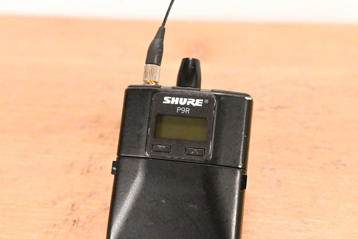 Shure PSM 900 Wireless IEM System L6 Band: 656-692 MHz (NO POWER SUPPLY)
