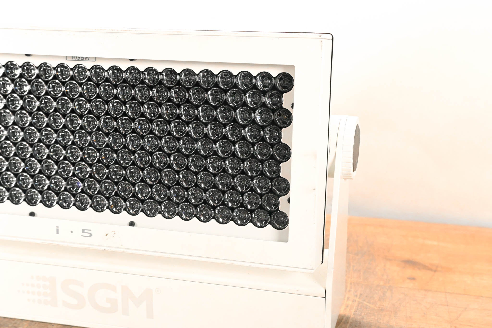 SGM i·5 RGBW POI Outdoor LED Wash Light