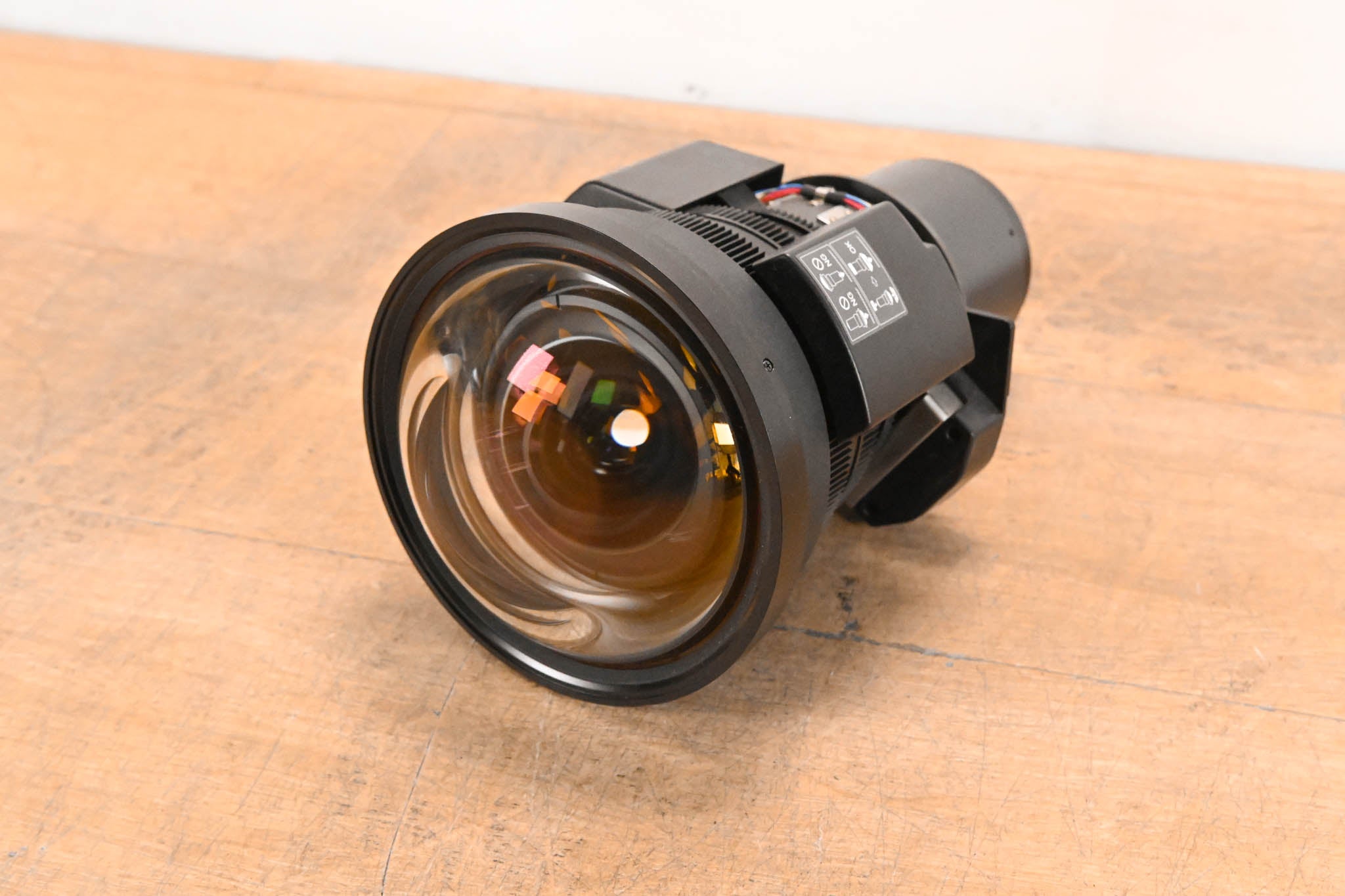 Epson ELPLU04 Short-Throw Zoom Lens #2