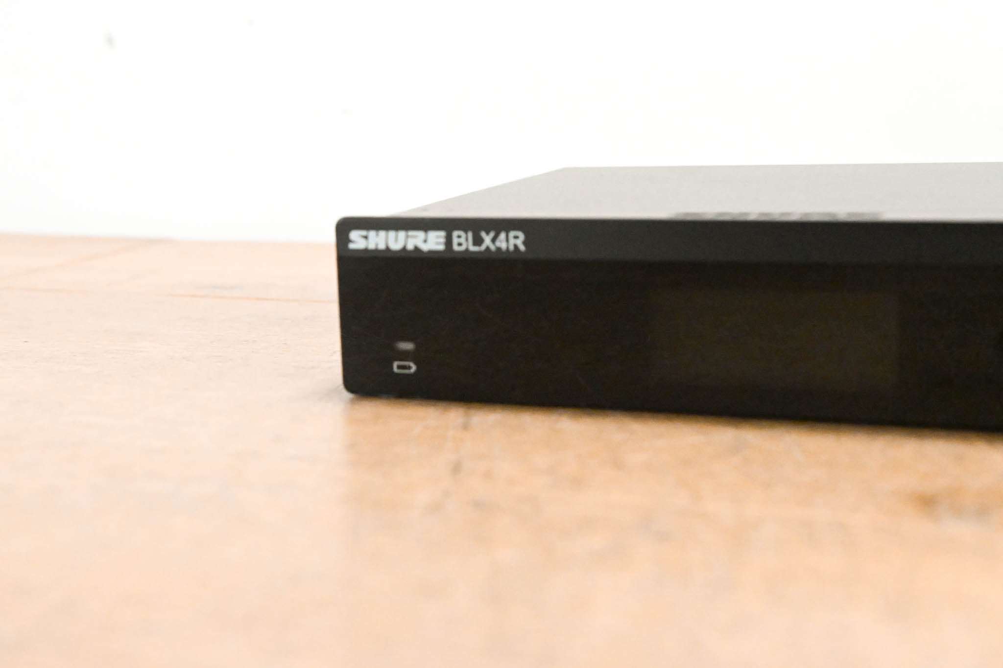 Shure BLX24R/B58 Handheld Wireless System - H10 Band (NO POWER SUPPLY)