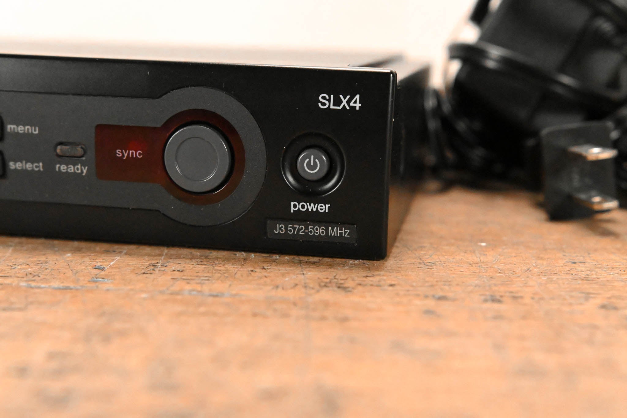 Shure SLX14 Bodypack Wireless System - J3 Band: 572-596 MHz