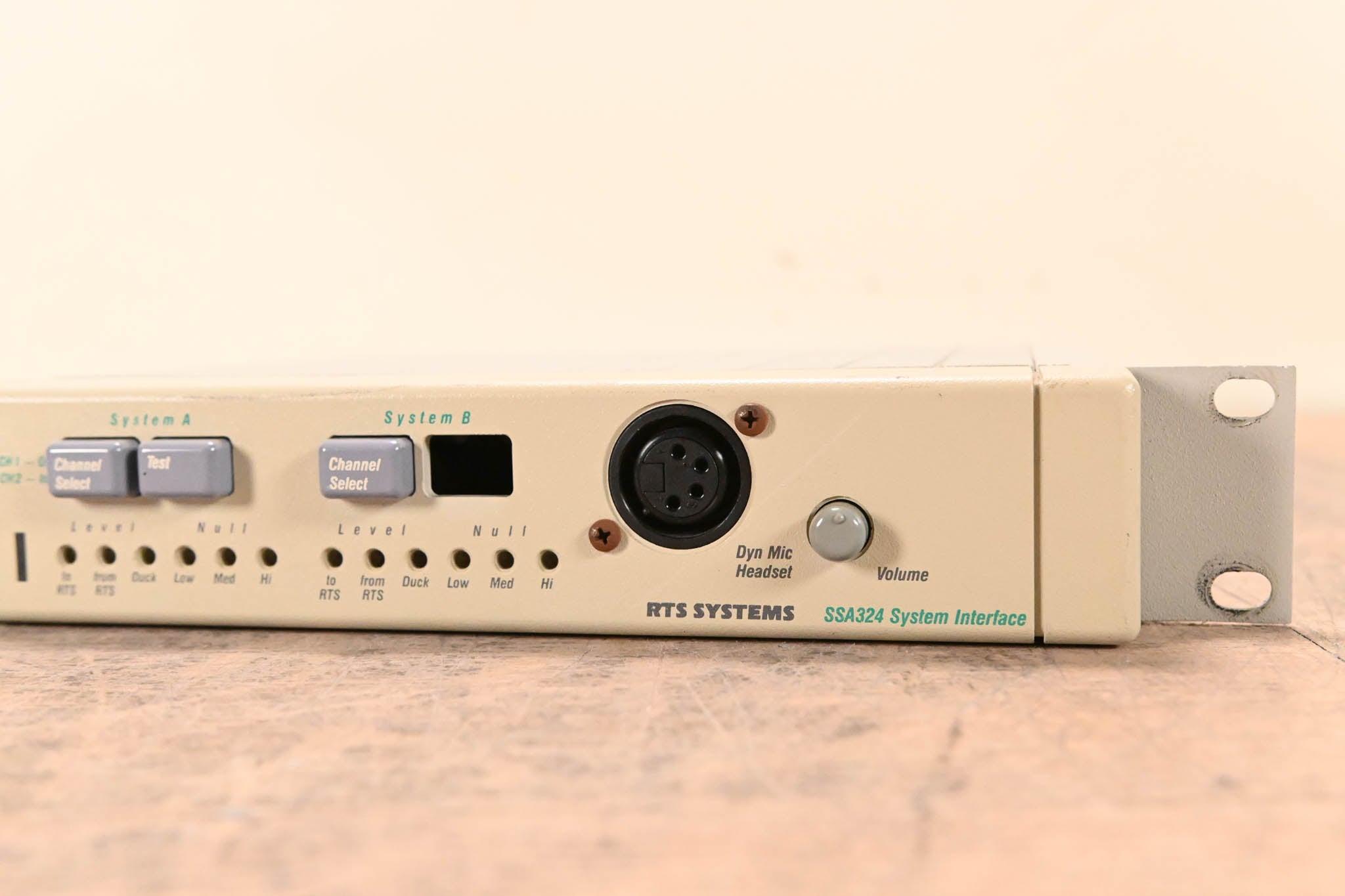 RTS SSA324 Intercom System Interface (NO POWER SUPPLY)