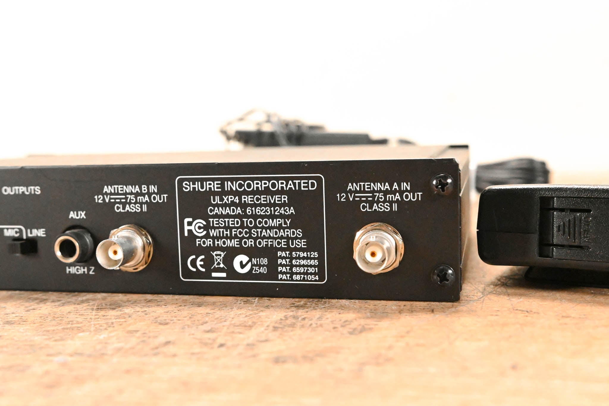 Shure ULXP14 Bodypack Wireless System - J1 Band: 554-590 MHz