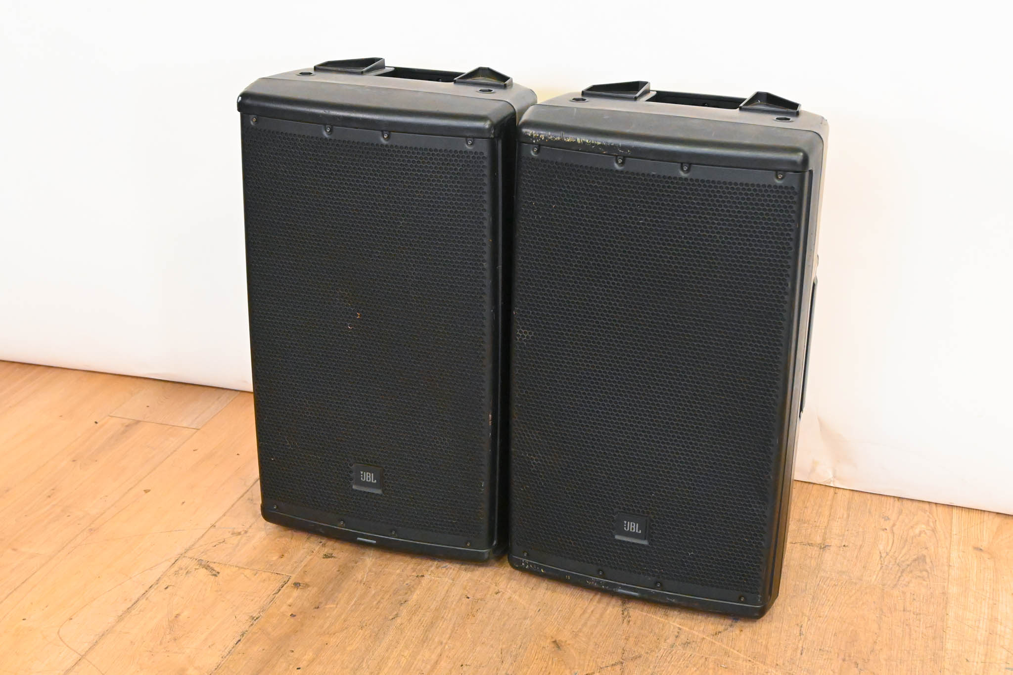 JBL EON612 12" 1000W 2-Way Powered Loudspeaker (PAIR)