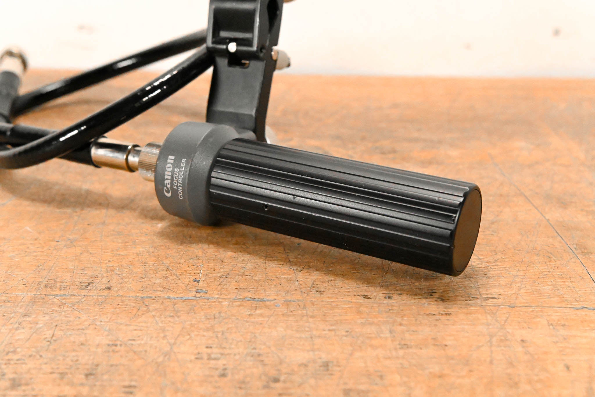 Canon FFC-200 Focus Manual Controller with CR-10 Clamper