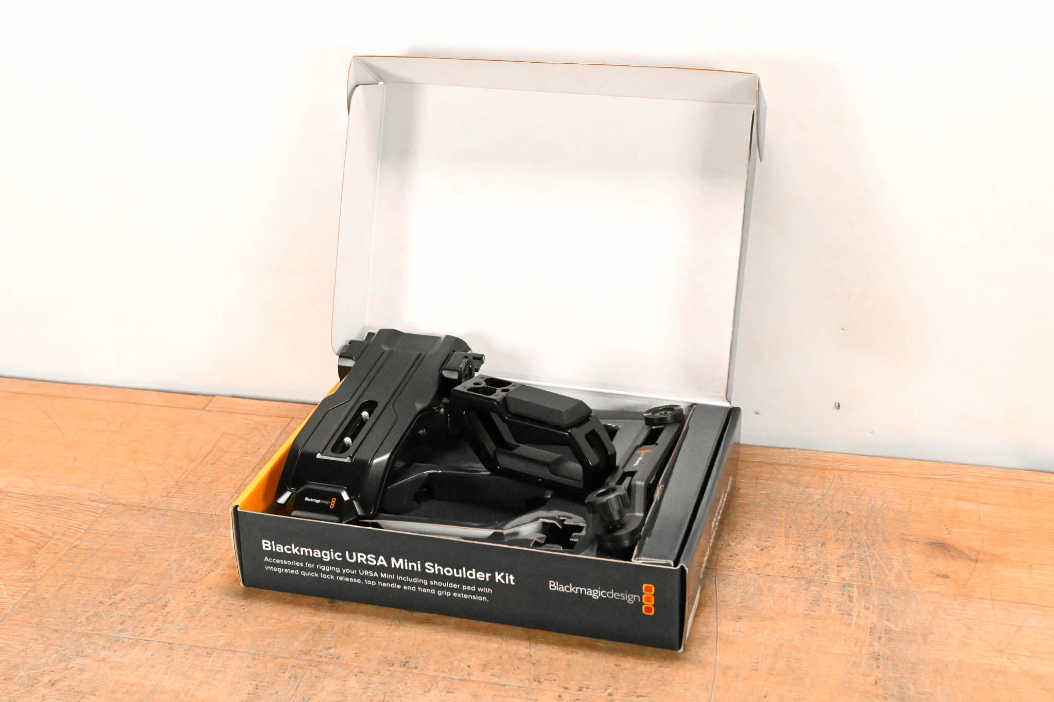 Blackmagic Design URSA Mini Shoulder Kit