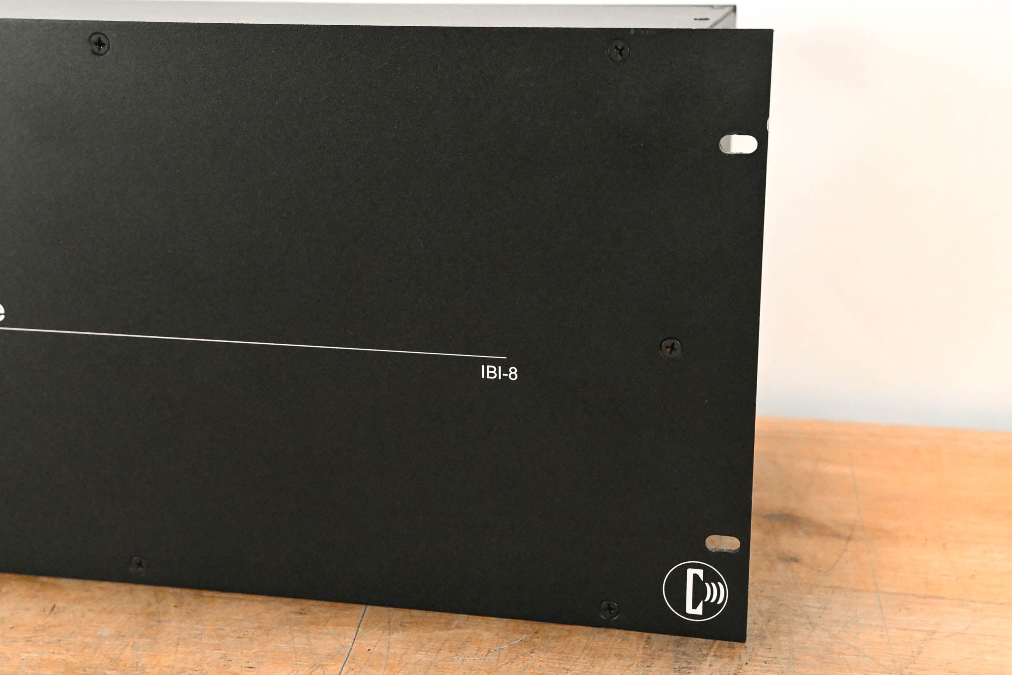 Intercom IBI-8 Intercom Bus Interface