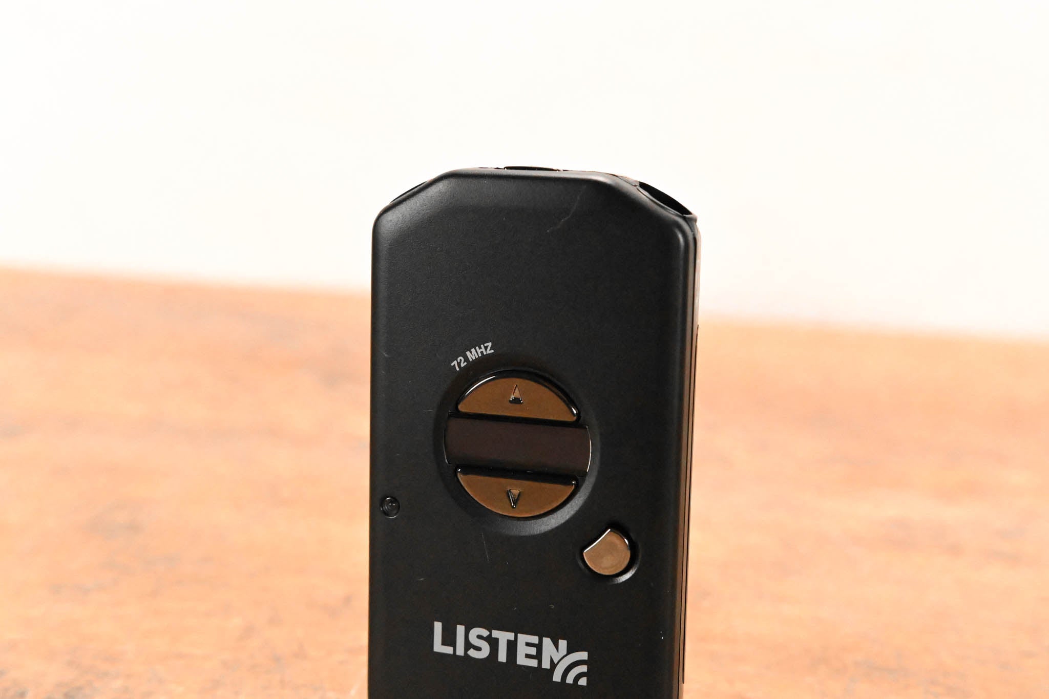 Listen Technologies LR-5200-072 Advanced Intelligent DSP RF Receiver