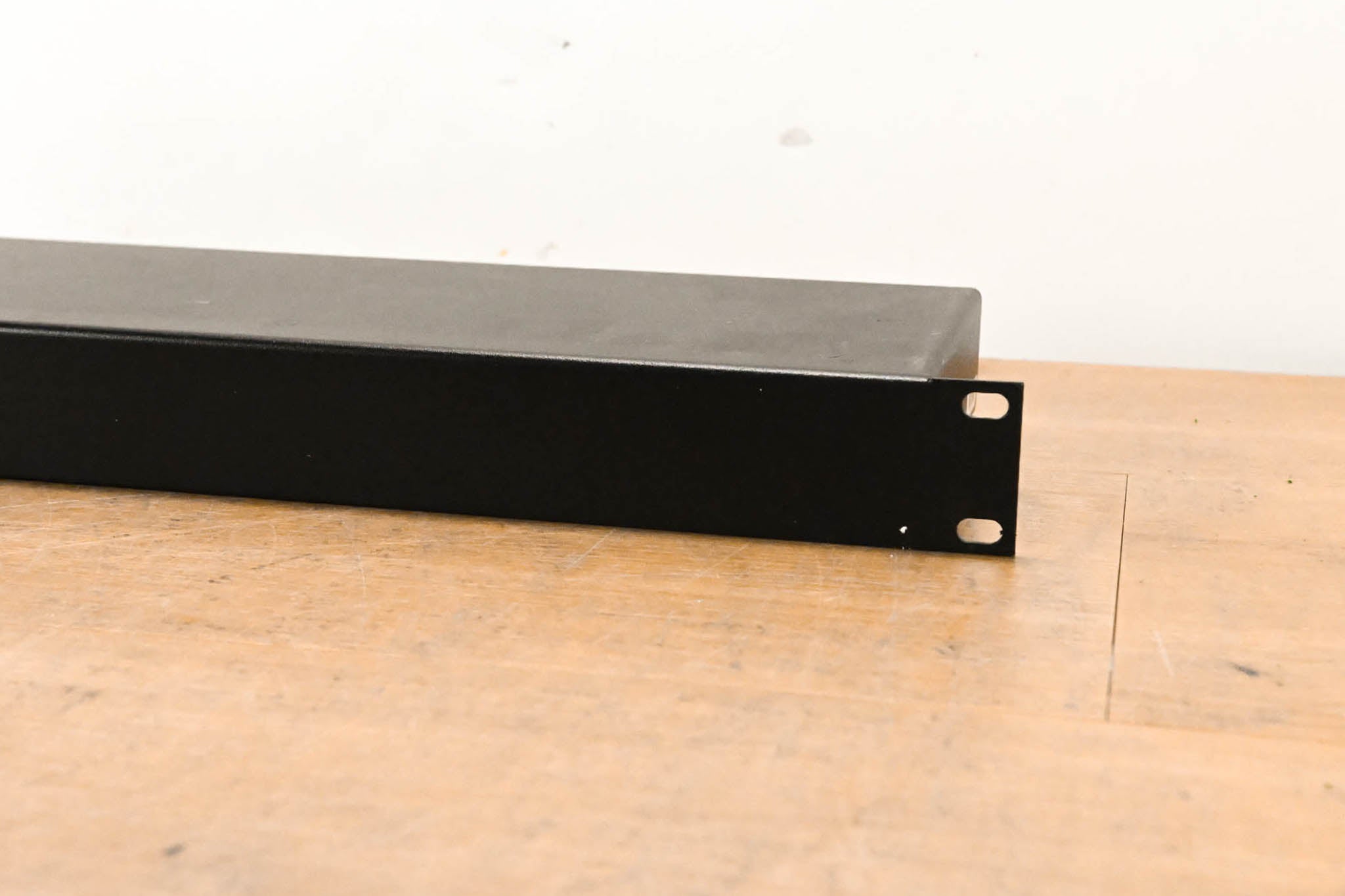 Whirlwind SPC83 8-Channel Mic Splitter w/ 1 Direct & 2 Isolated Outputs