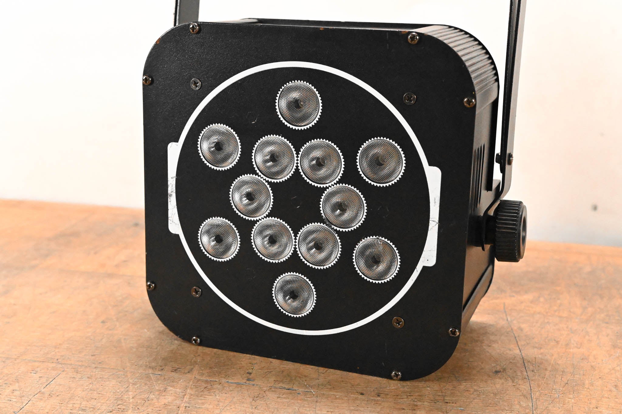 OmniSistem Thin Par Plus RGBW 6 x 10W RGBA Par Can Light