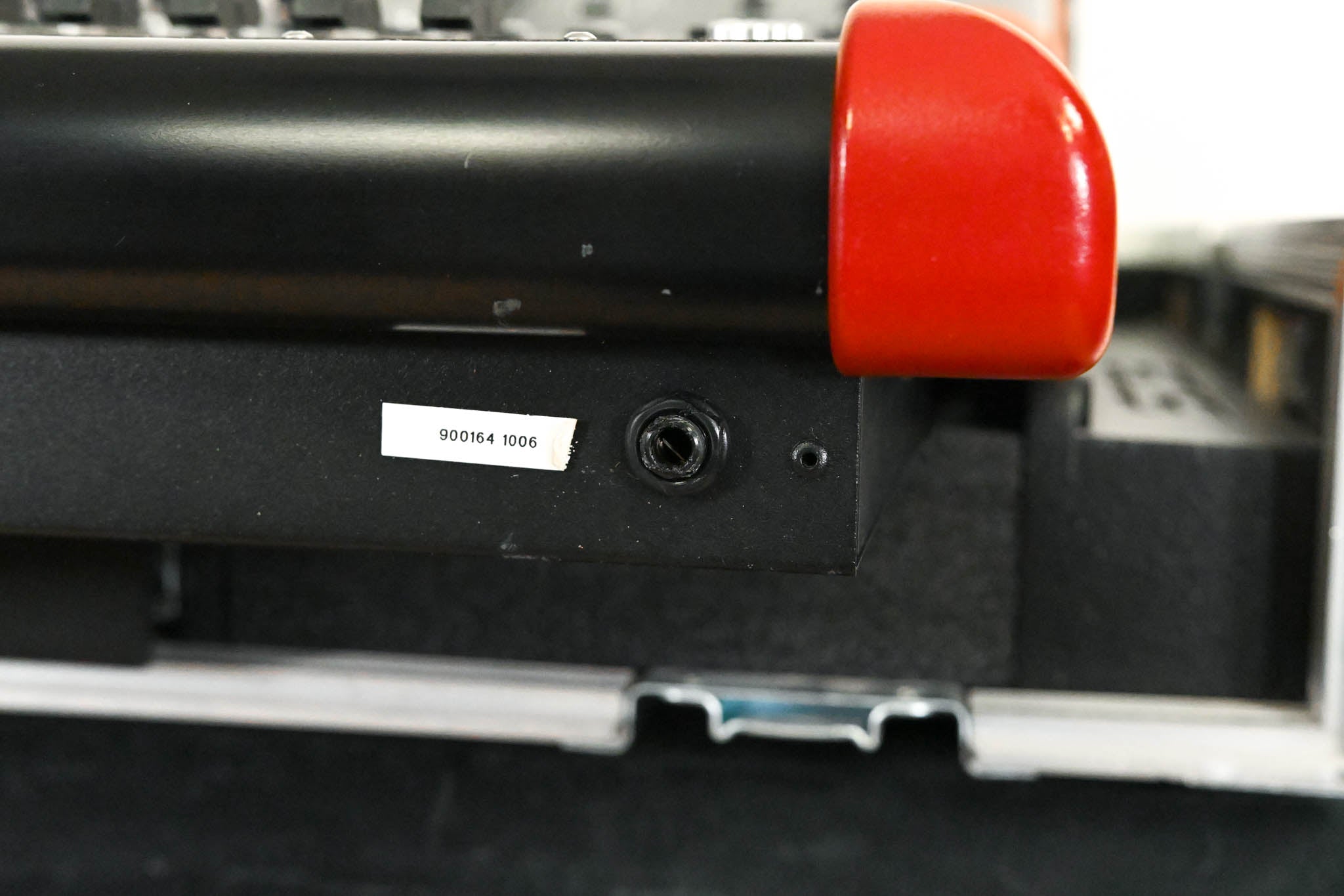 DiGiCo SD9 Digital Mixing Console with Road Case