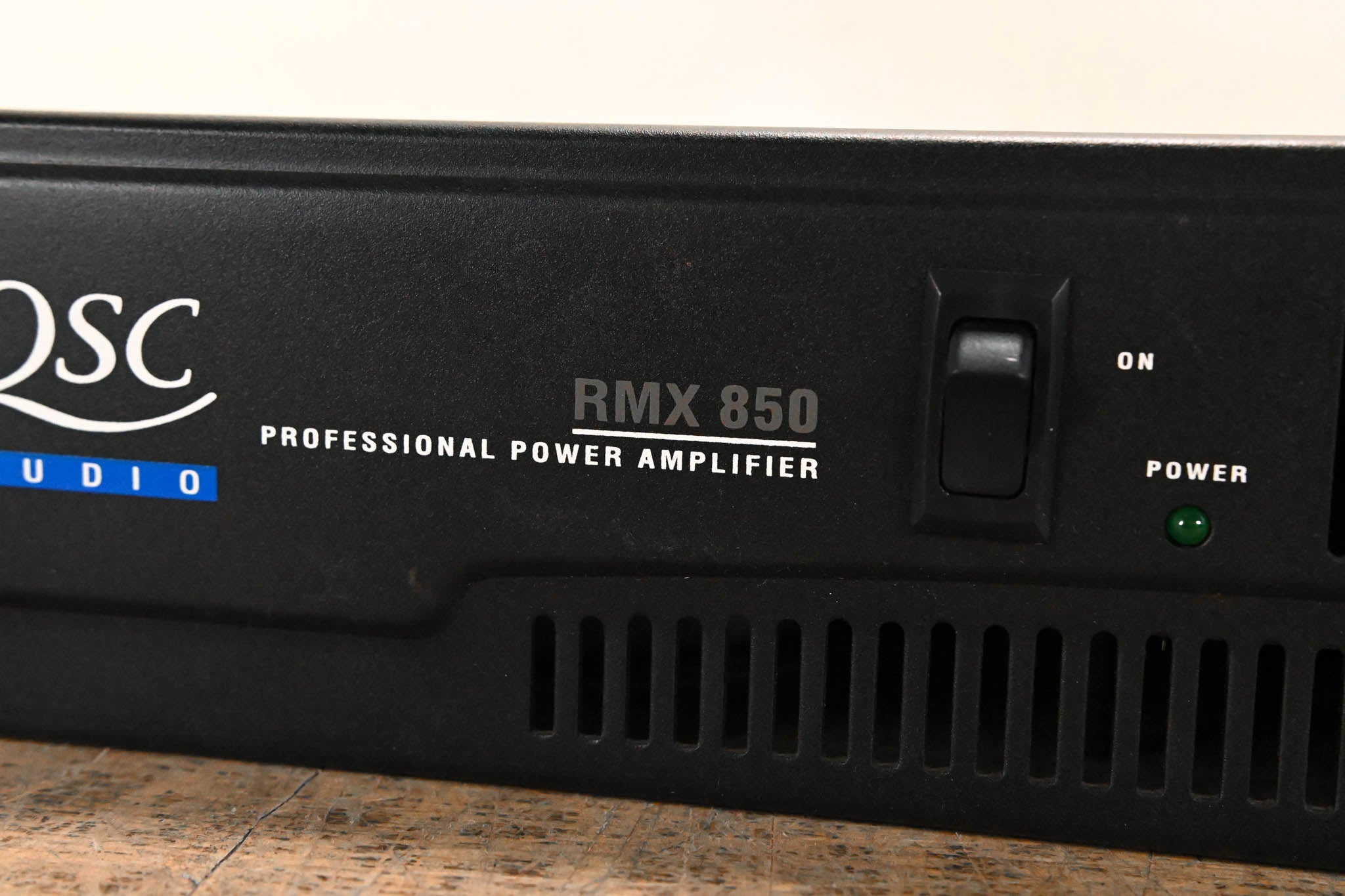 QSC RMX850 2-Channel Power Amplifier
