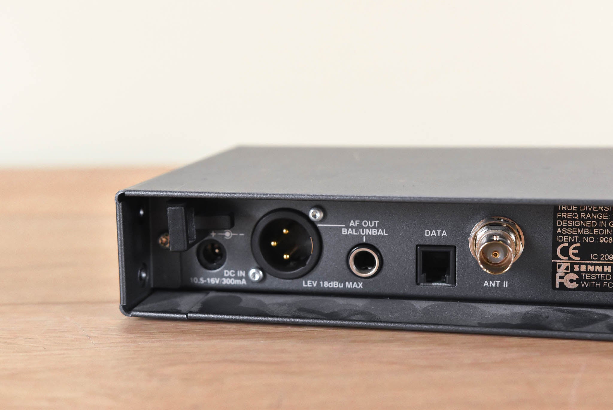 Sennheiser EM 500 G2 Wireless Receiver - 740-776 MHz (NO POWER SUPPLY)