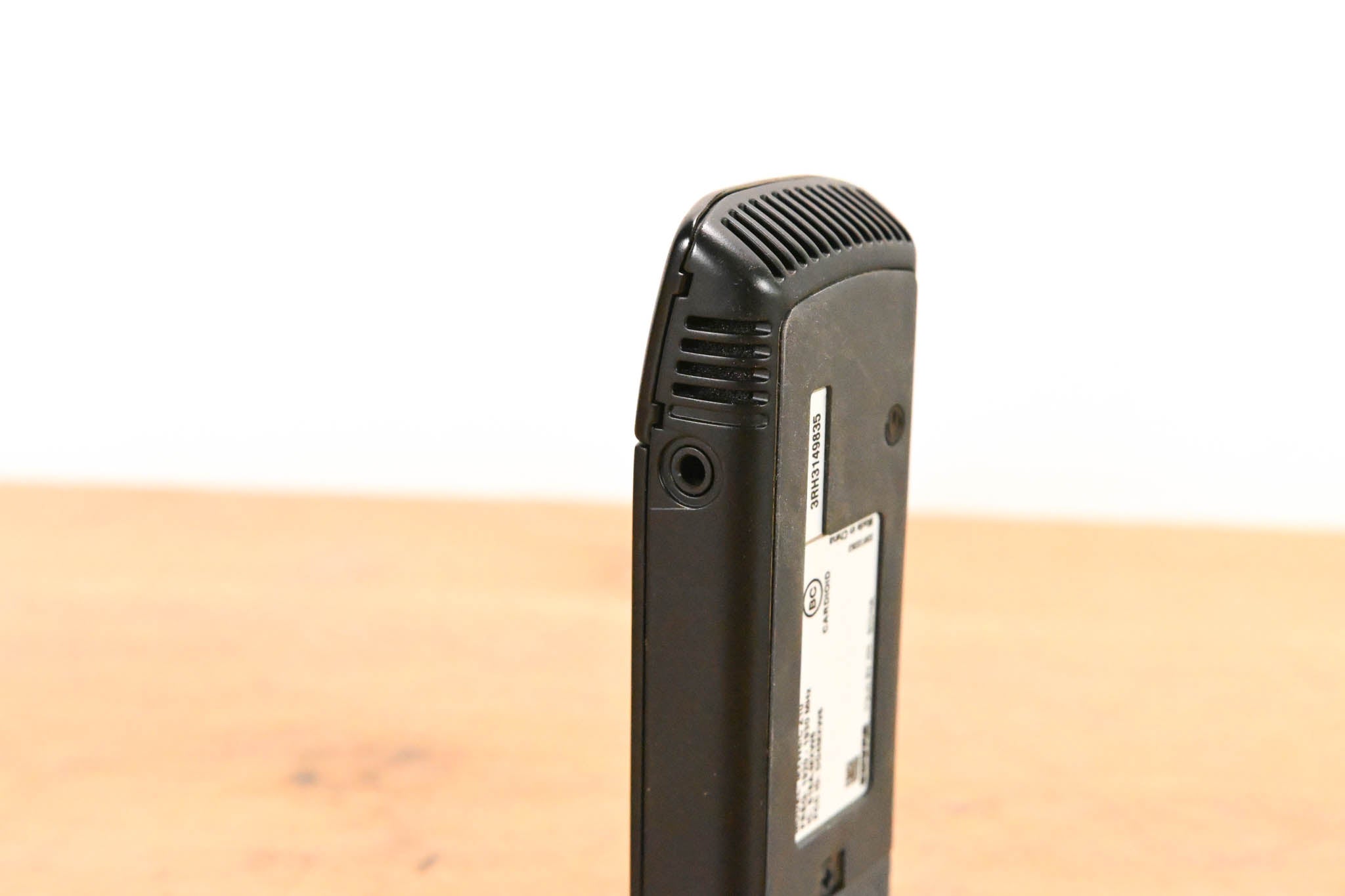Shure MXWNCS8 Charging Station w/ MXW6 Boundary Mics (NO POWER SUPPLY)