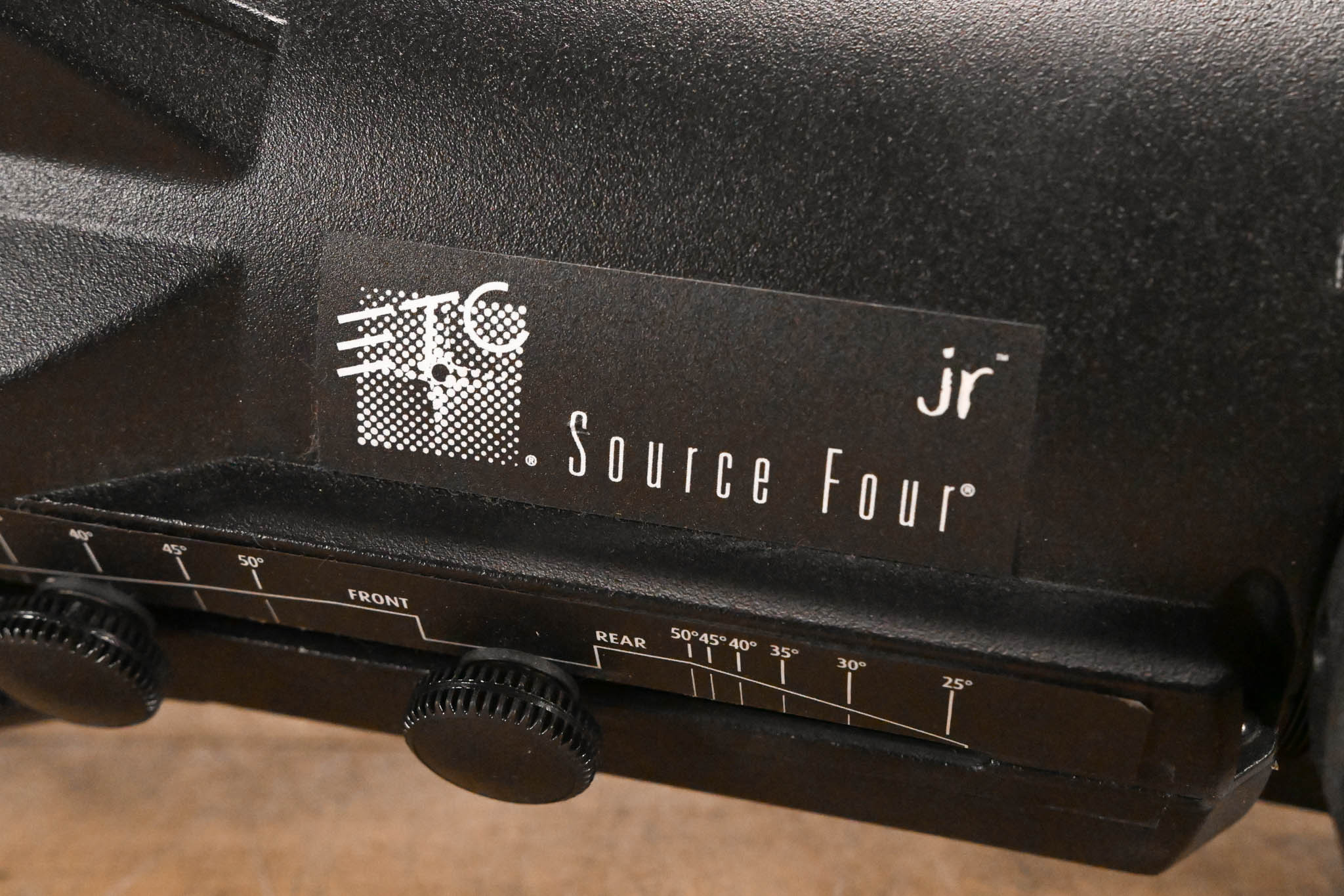 ETC Source Four Jr 25-50 Degree Zoom 575 Ellipsoidal Light