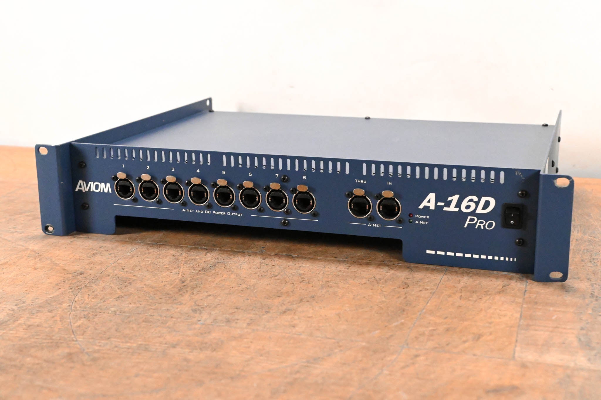 Aviom A-16D Pro A-Net Distributor
