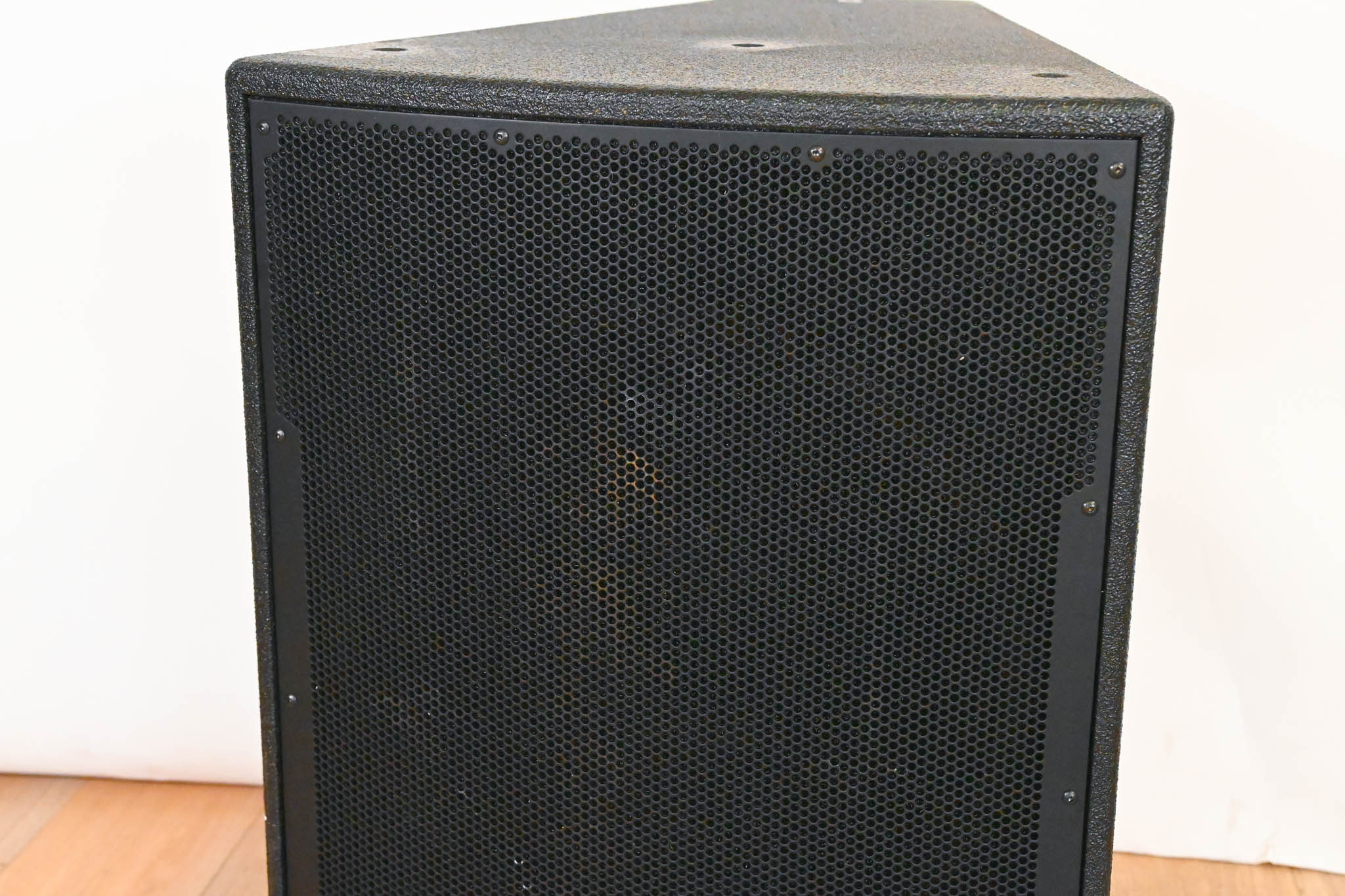 McCauley ID2.115-SB 15" Subwoofer Loudspeaker System