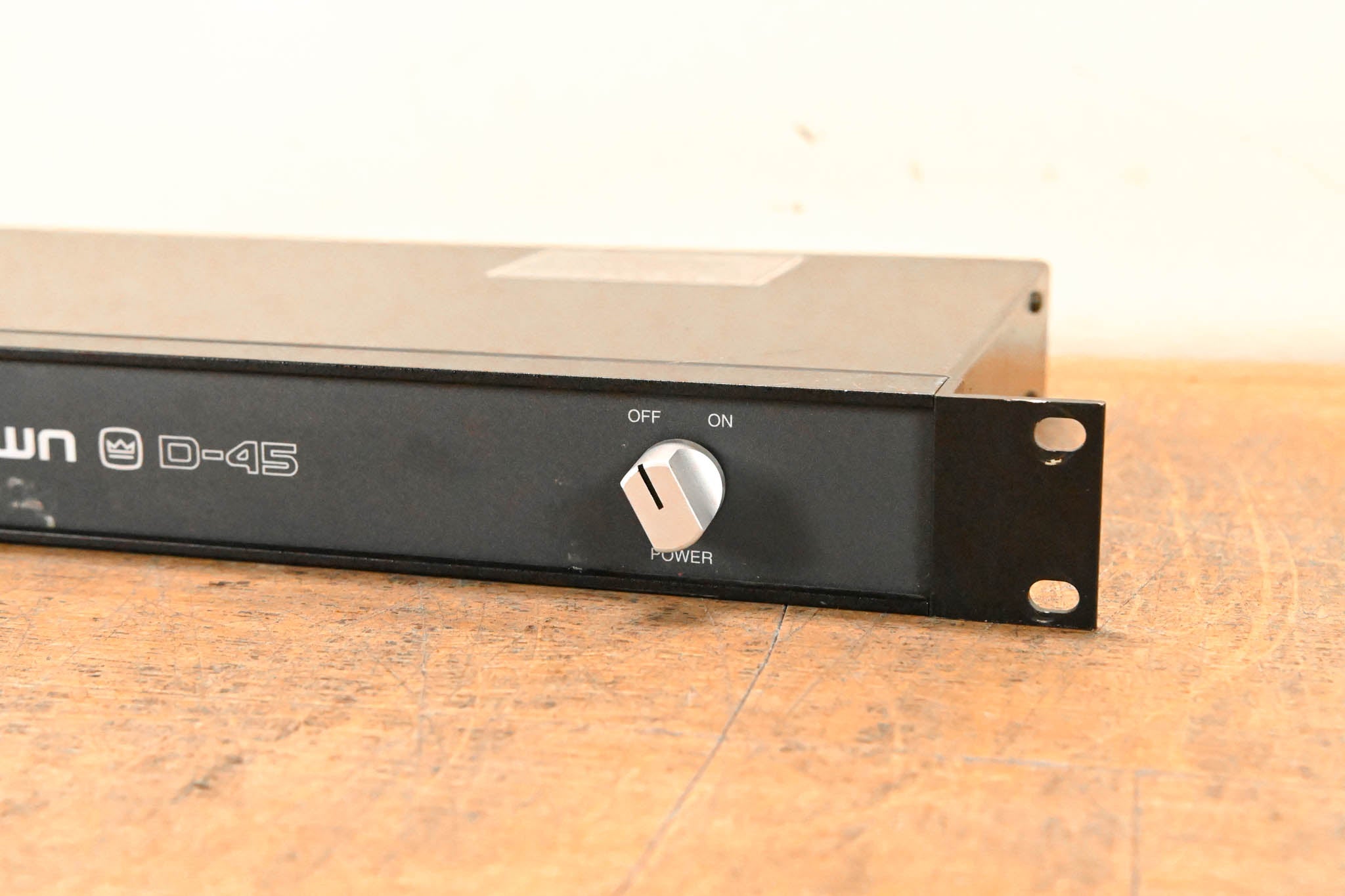 Crown D-45 Two-Channel, 35W Power Amplifier