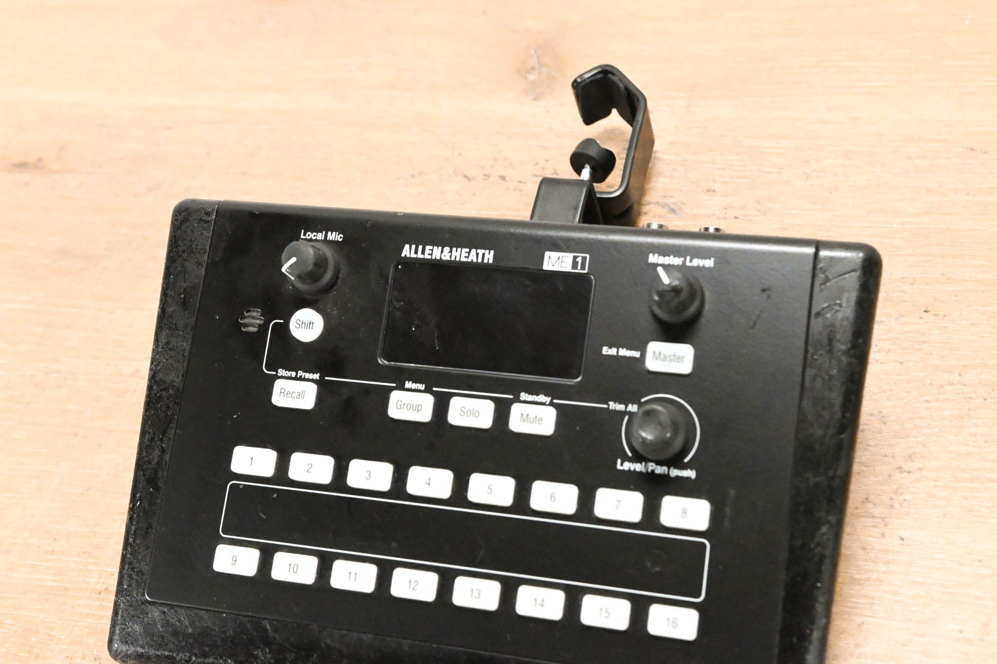 Allen & Heath ME-1 Personal Monitor Mixer