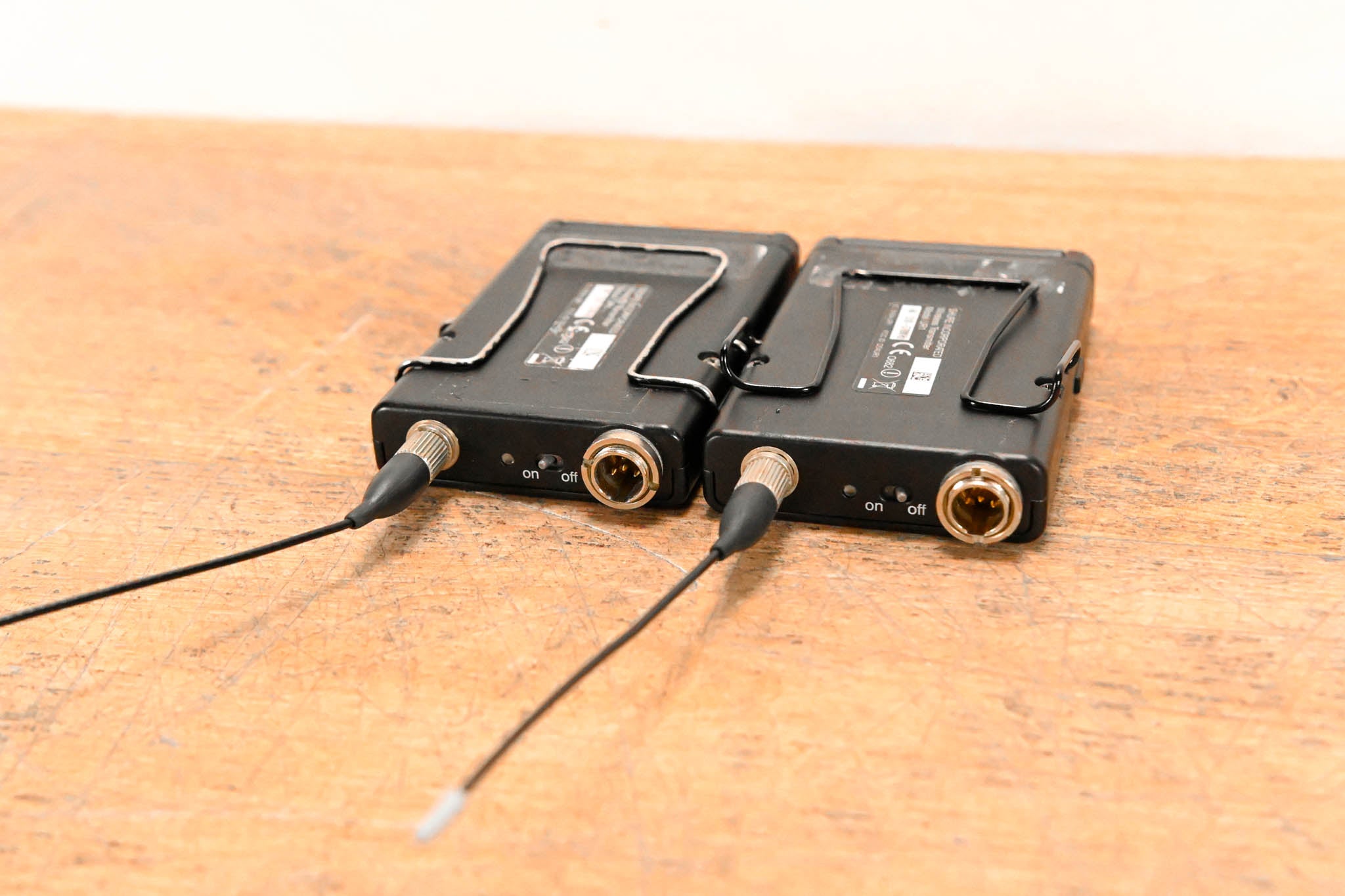 Shure UR4D Wireless Receiver w/ two UR1 Bodypack Transmitters - H4 Band