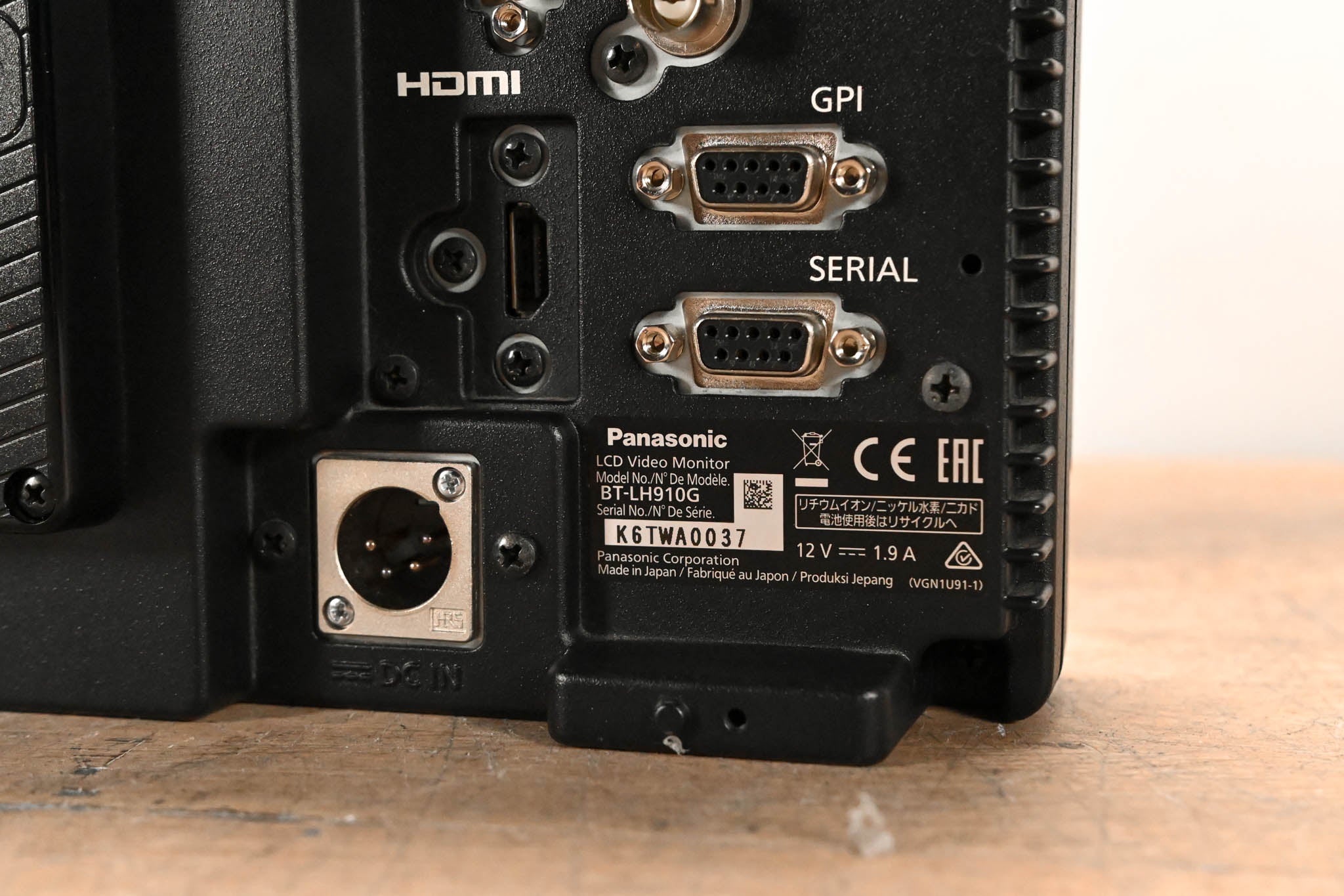 Panasonic BT-LH910G 9" LCD HDMI / SDI Video Monitor (NO POWER SUPPLY)