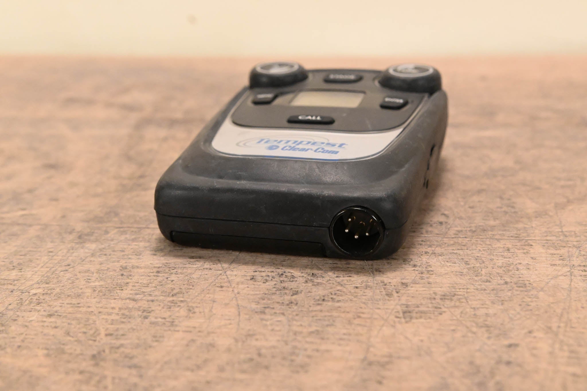 Clear-Com CP-222 Tempest 2.4 GHz 2-Channel Wireless BeltStation