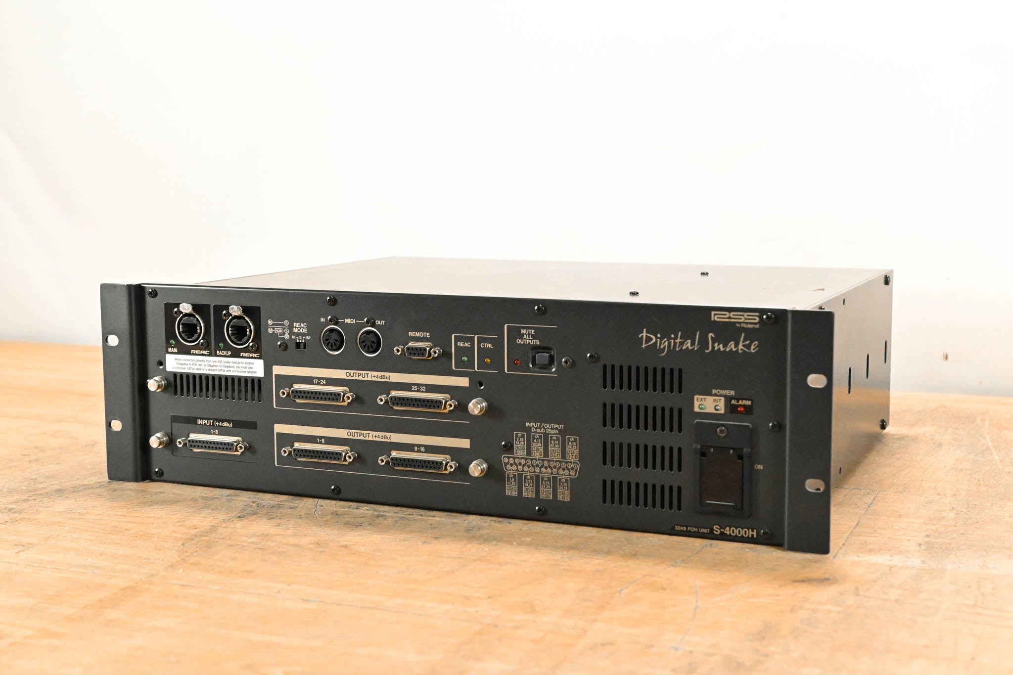 Roland S-4000H Digital Snake 32 x 8 Front of House Unit