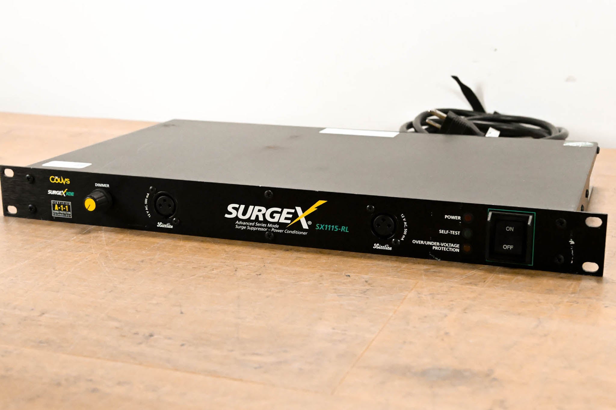SurgeX SX1115-RL Rackmountable 8-Outlet Power Conditioner