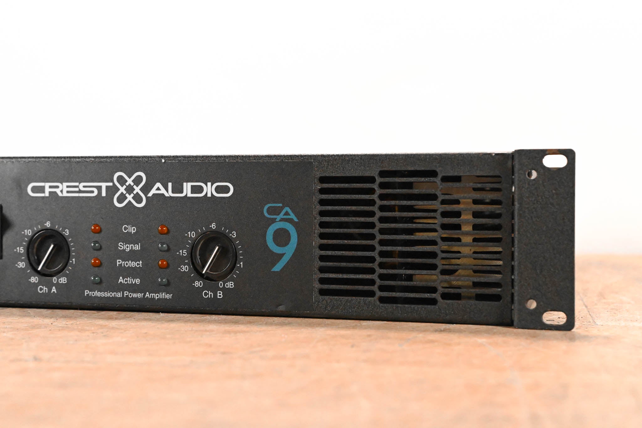 Crest Audio CA9 2-Channel Power Amplifier