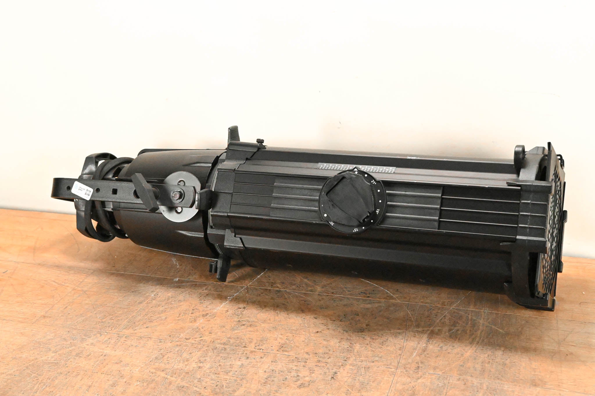 ETC Source Four Zoom 15-30 Degree 750 Ellipsoidal Light