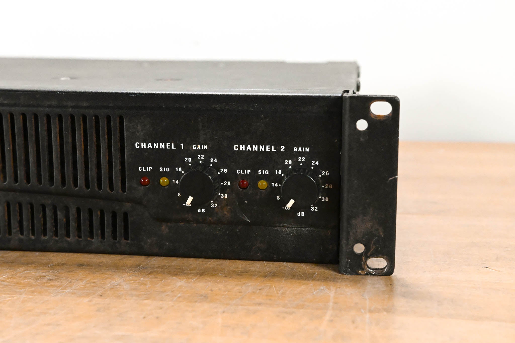 QSC RMX1450 2-Channel Power Amplifier