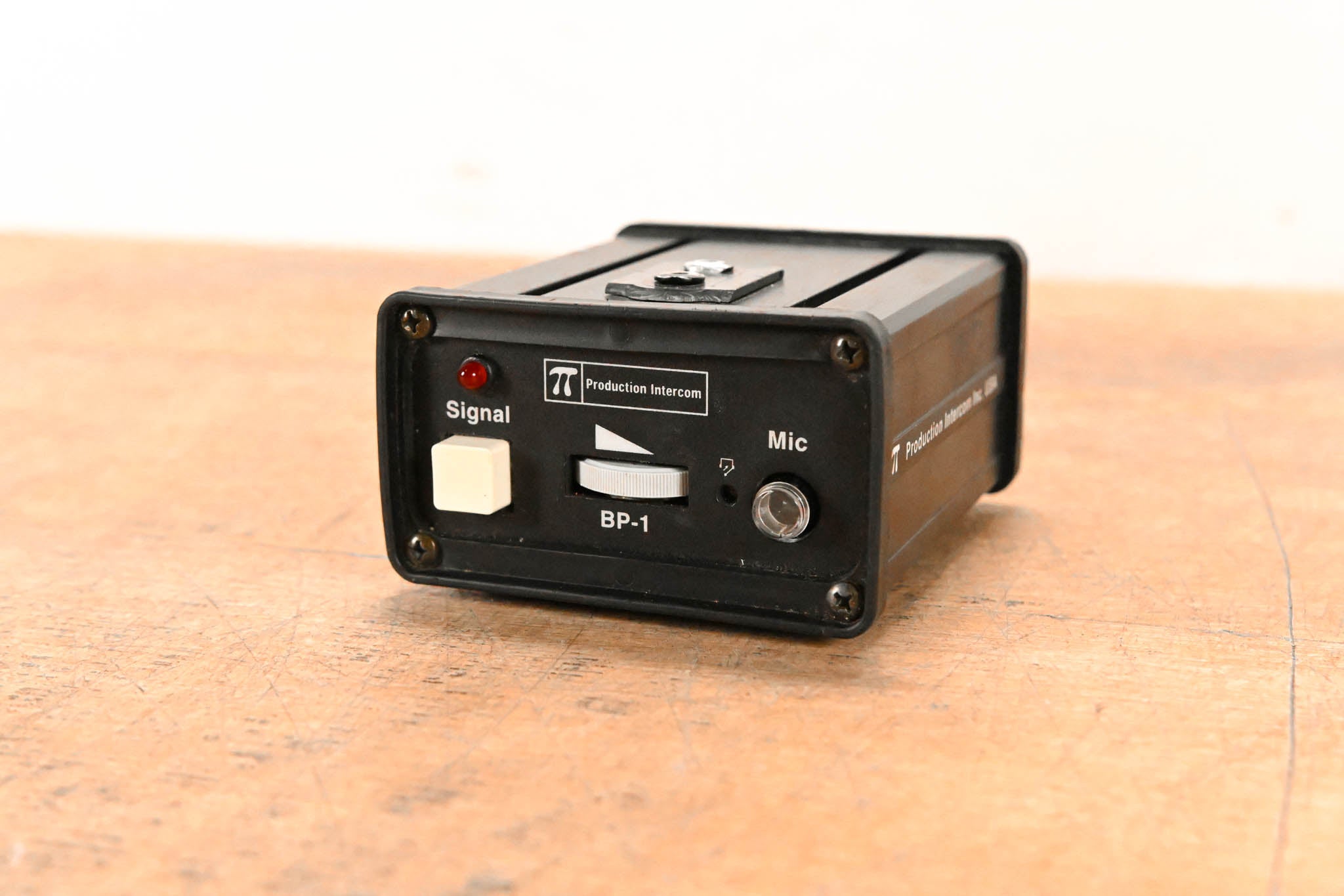 Pro Intercom BP1 Single-Circuit Headset Station Belt Pack
