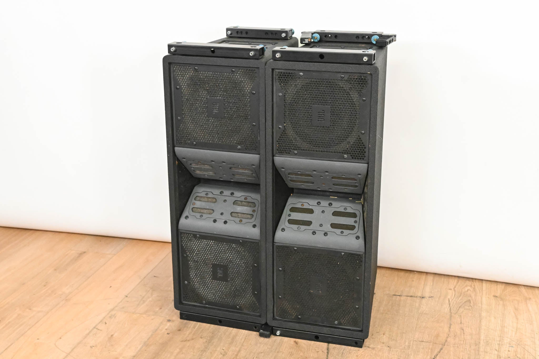 JBL VT4887 Compact Bi-Amplified 3-Way Line Array Element (PAIR)