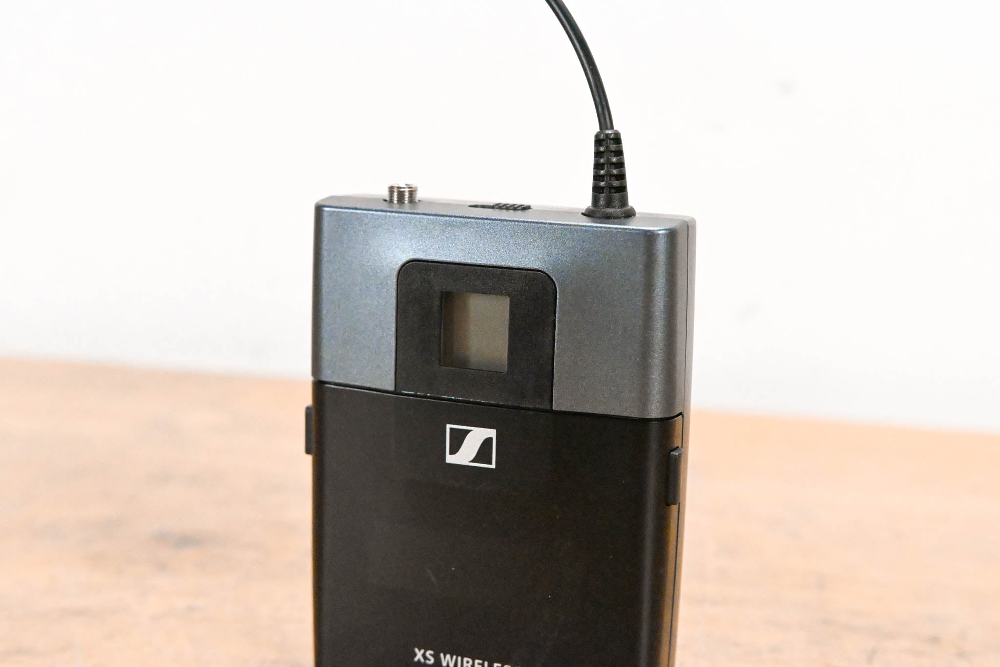 Sennheiser EM-XSW 2 Receiver w/ SK-XSW Bodypack A Range NO POWER SUPPLY