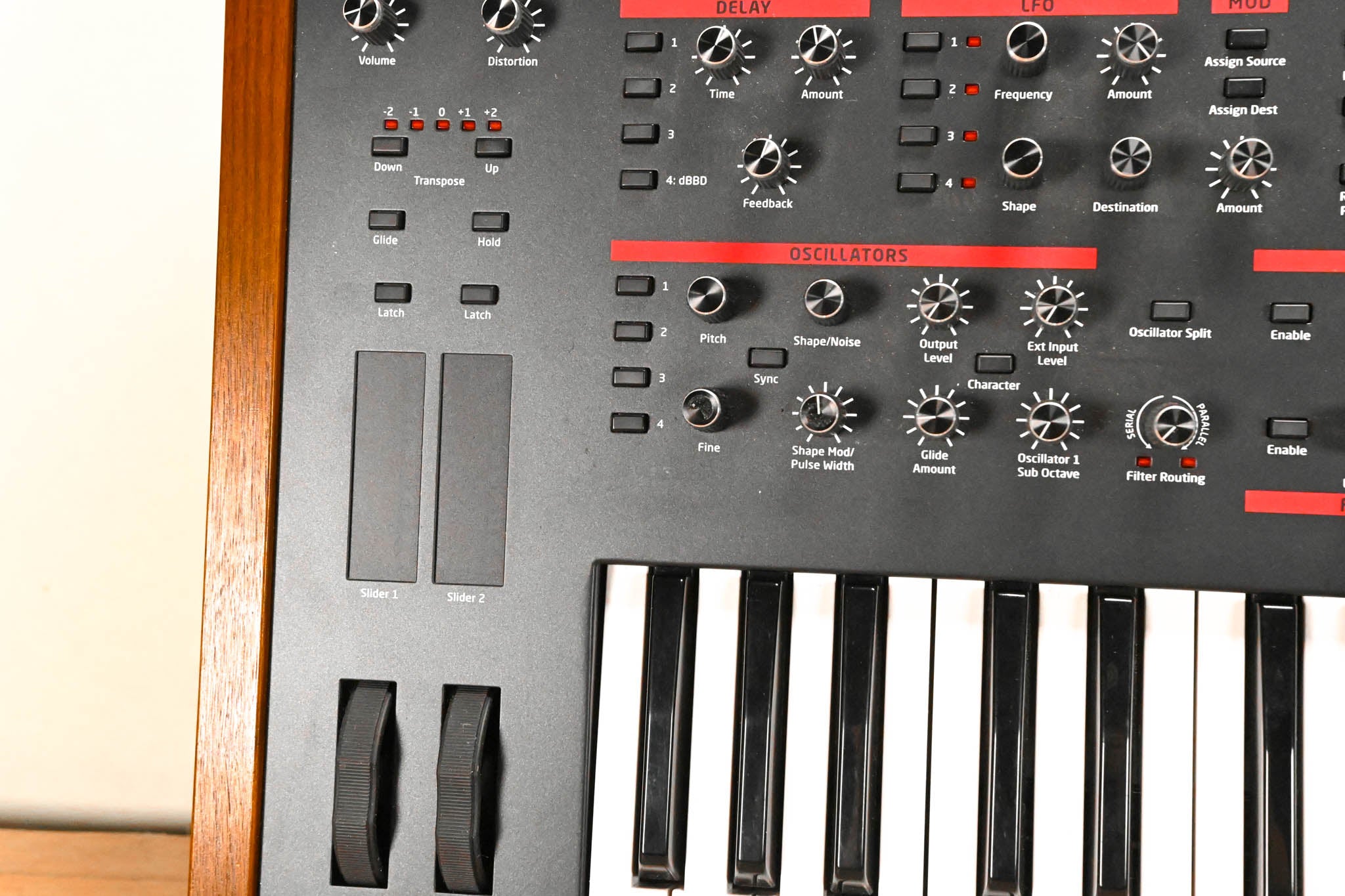 Dave Smith Instruments Pro 2 44-Key Monophonic / Paraphonic Synthesizer