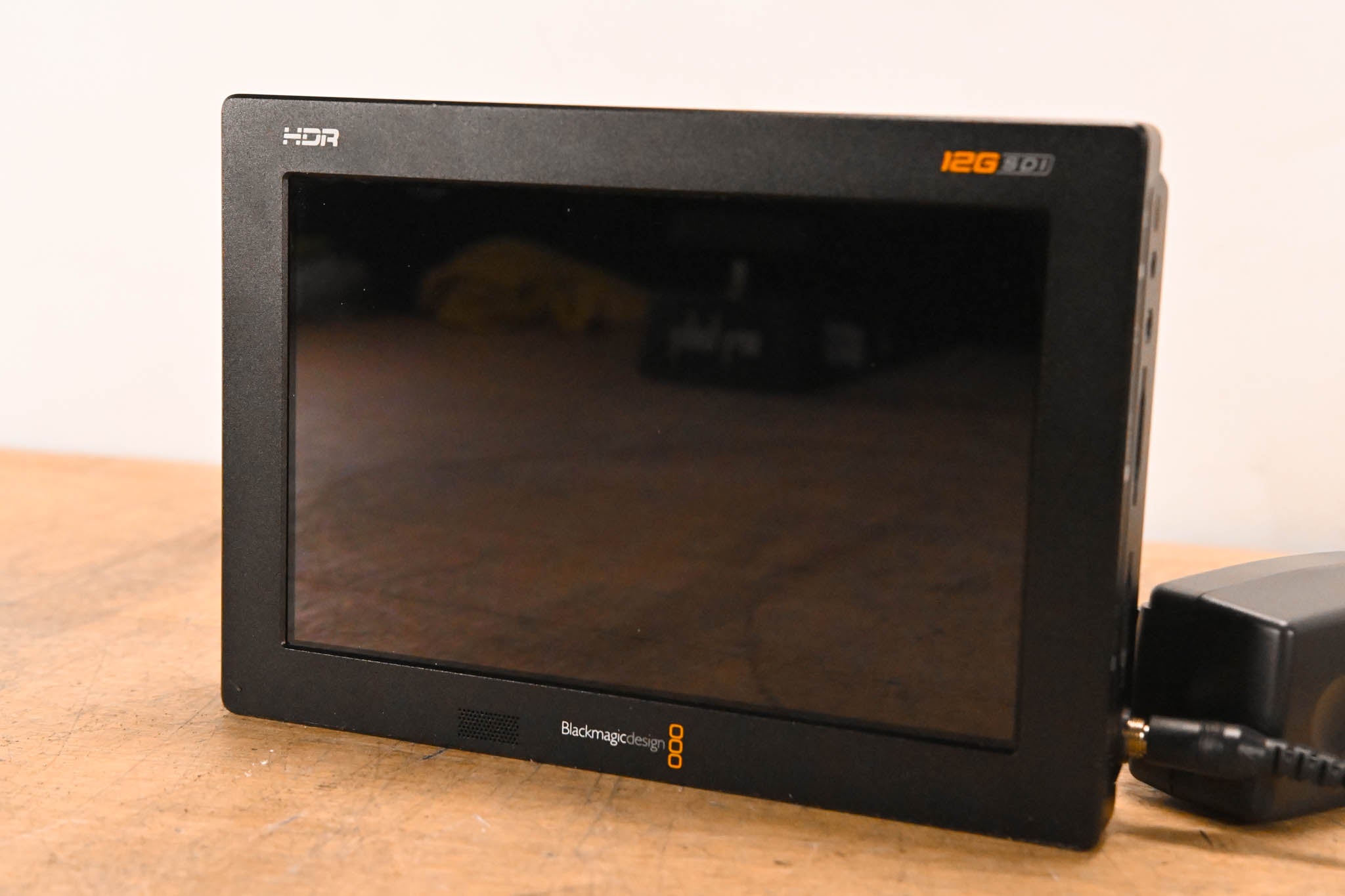 Blackmagic Design Video Assist 7" 12G-SDI/HDMI HDR Recording Monitor