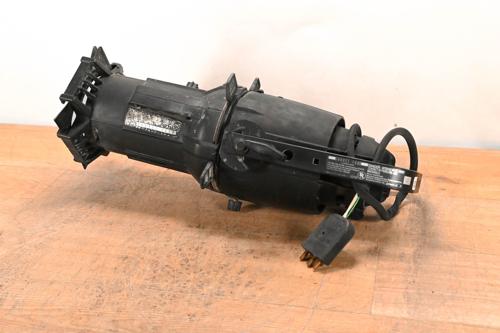 ETC Source Four 575 26 Degree Ellipsoidal Light