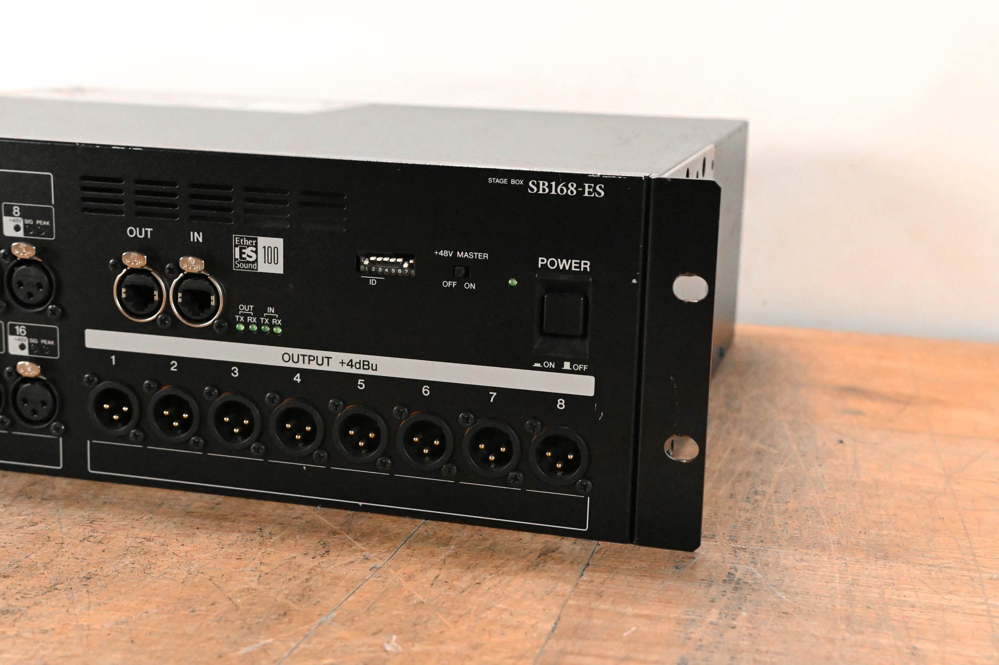 Yamaha SB168-ES 16-Channel EtherSound Stage Box