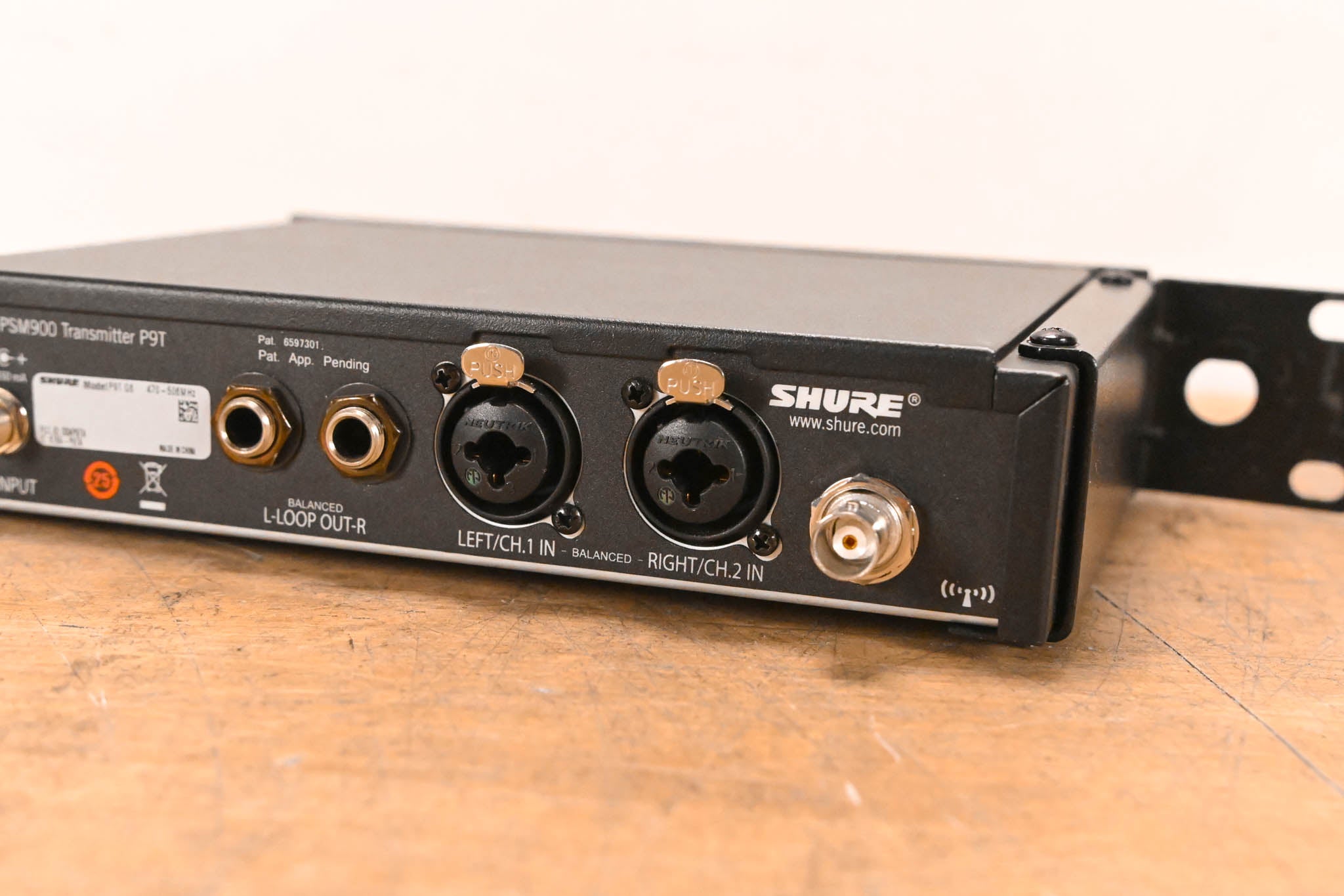 Shure PSM 900 Wireless IEM System - G6 Band (NO POWER SUPPLY)