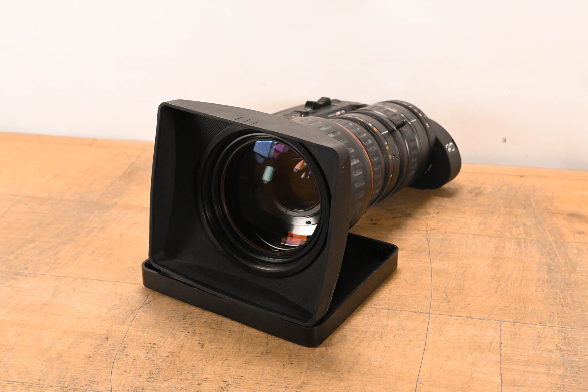 Angénieux AIF-HD T40x11BESSD HD 1:2/11-440mm Broadcast Box Lens