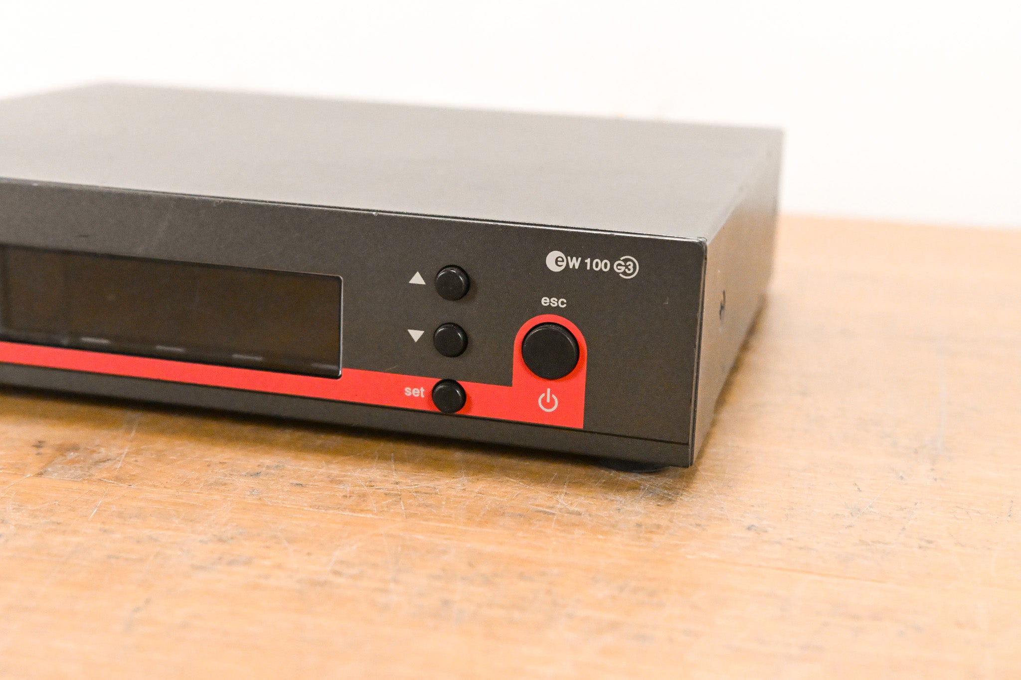 Sennheiser EM 100 G3 Wireless Receiver - 566-608 MHz (NO POWER SUPPLY)