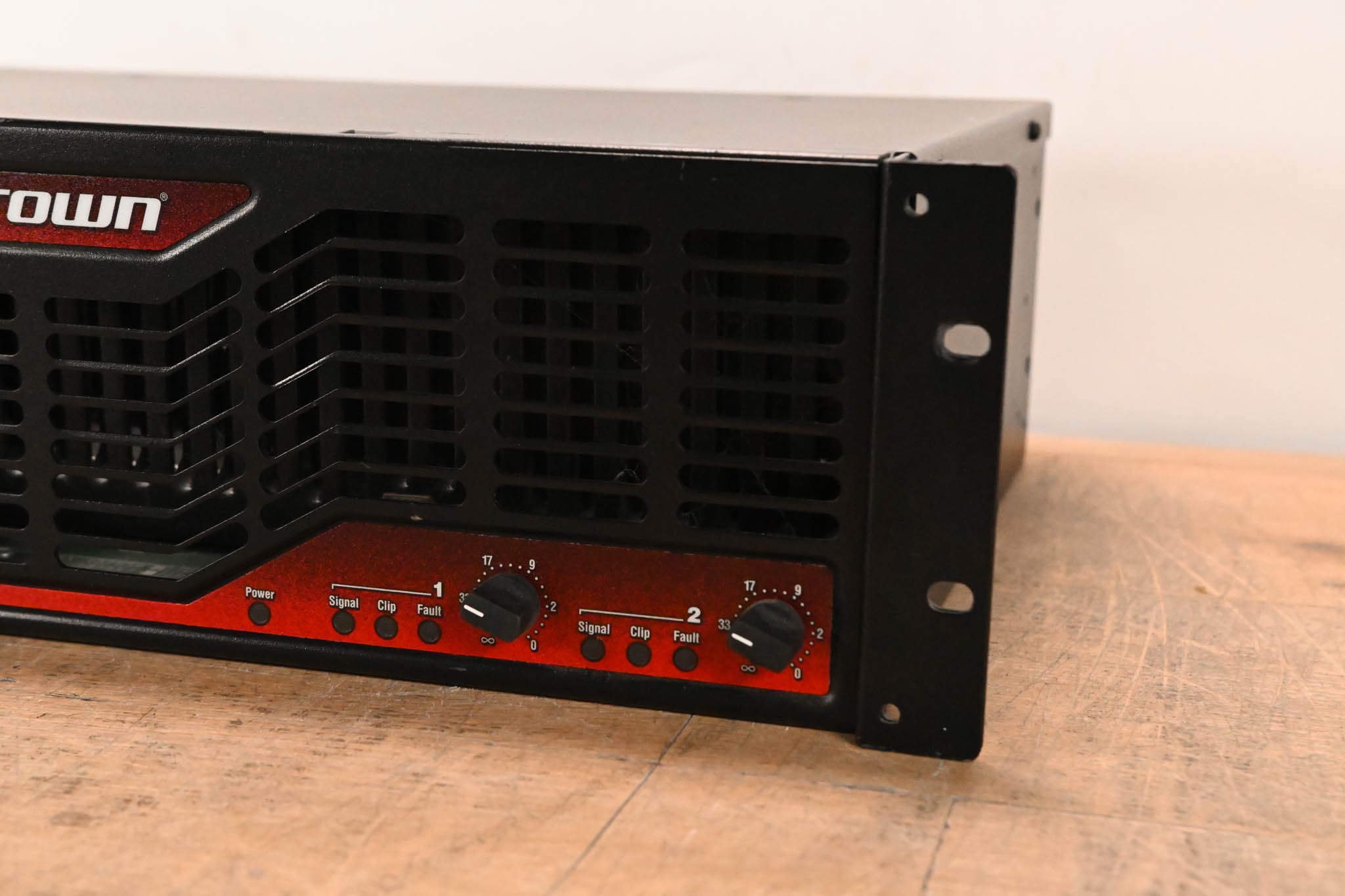 Crown CE1000 2-Channel Power Amplifier
