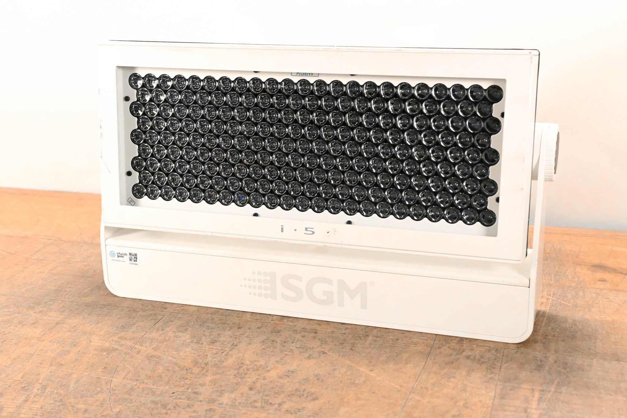 SGM i·5 RGBW POI Outdoor LED Wash Light