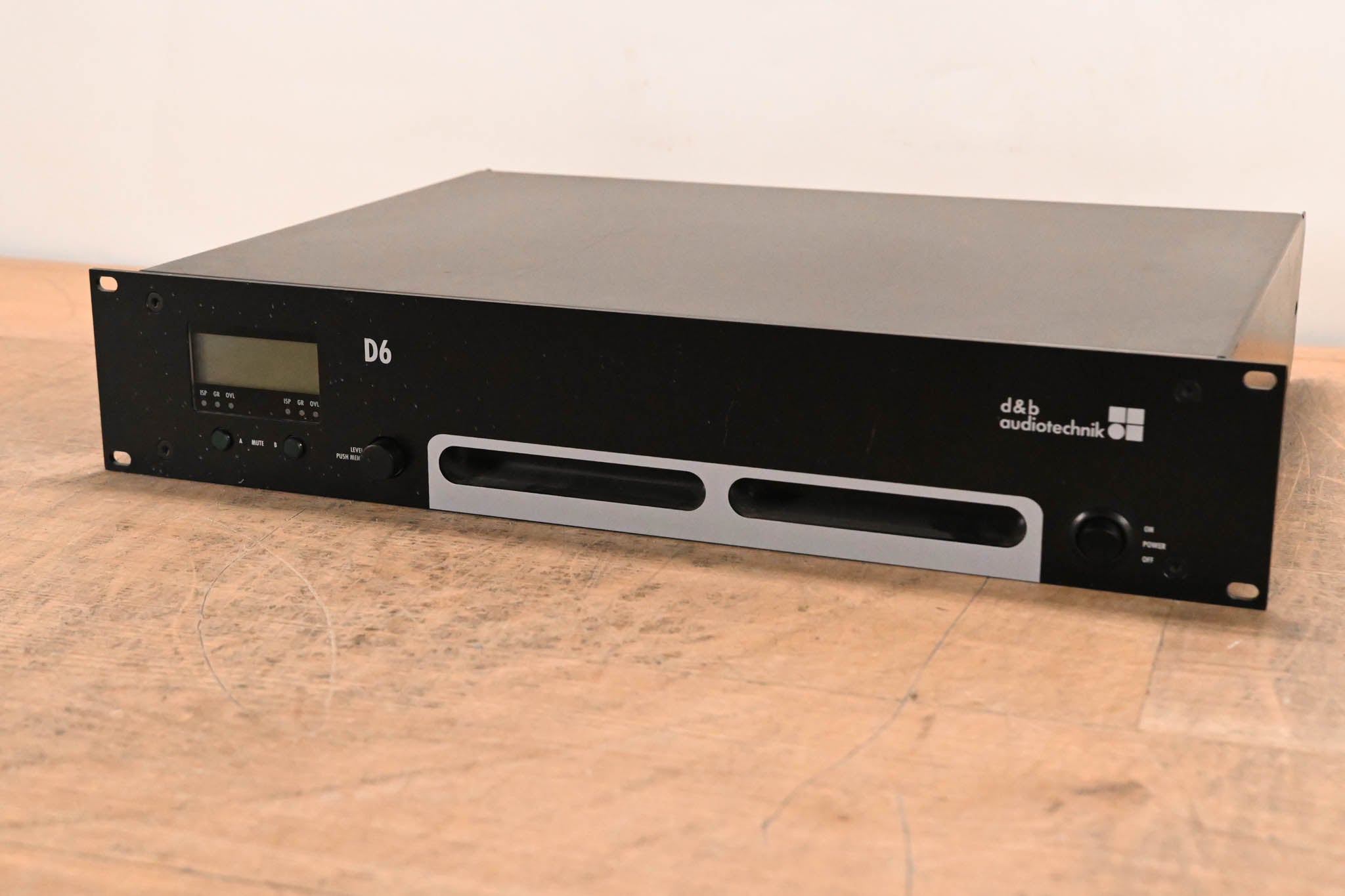 d&b audiotechnik D6 Dual-Channel Power Amplifier