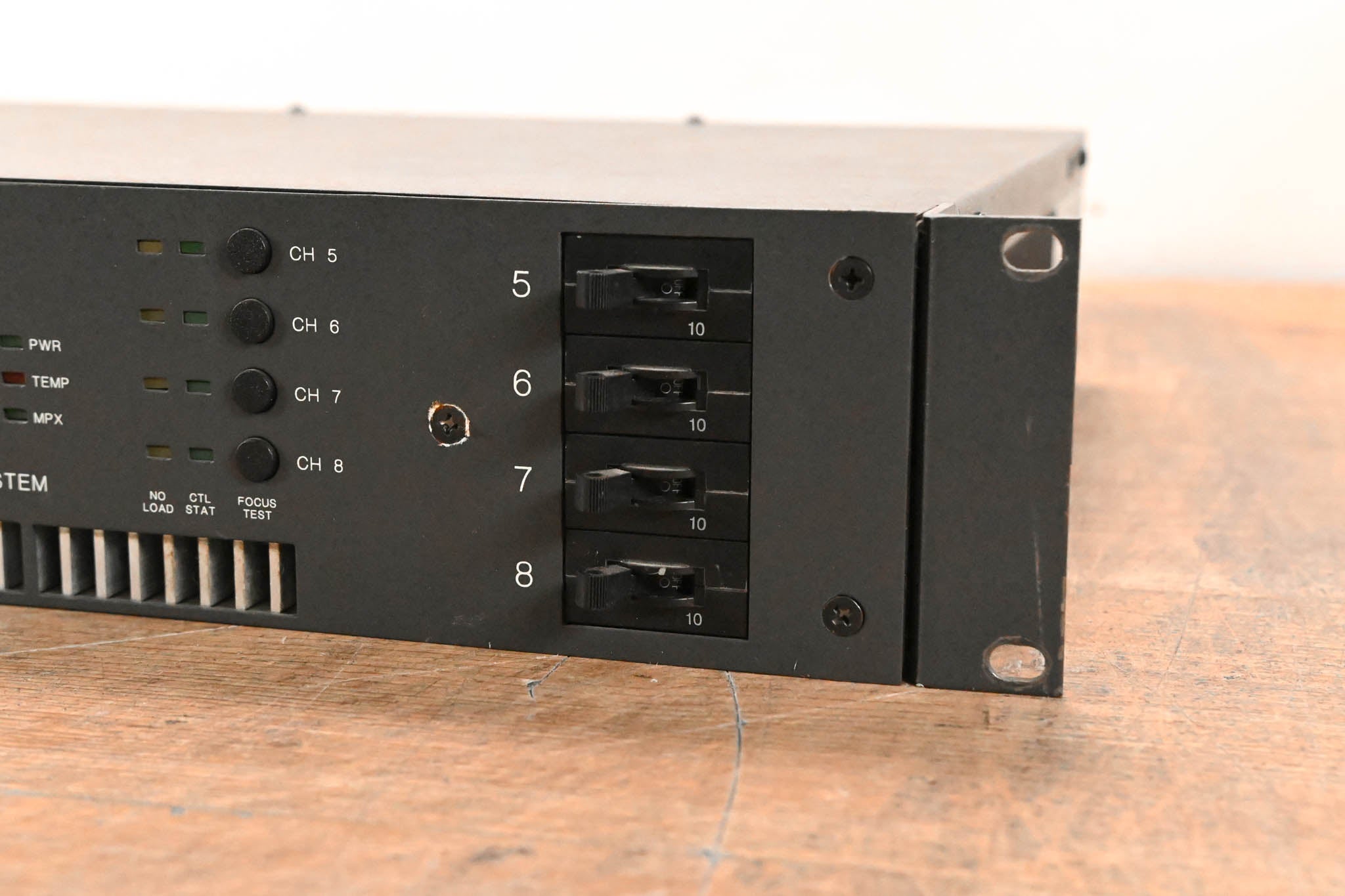 NSI DDS 8800 8-Channel Digital Dimming System